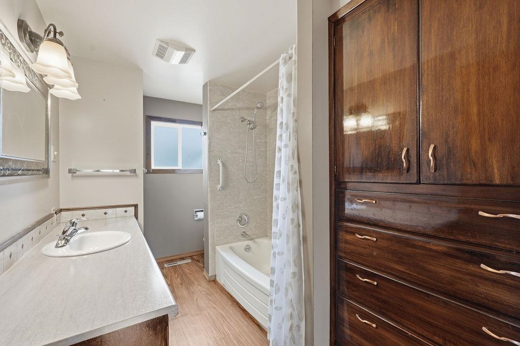 13313 E 11th Ave - Photo 21