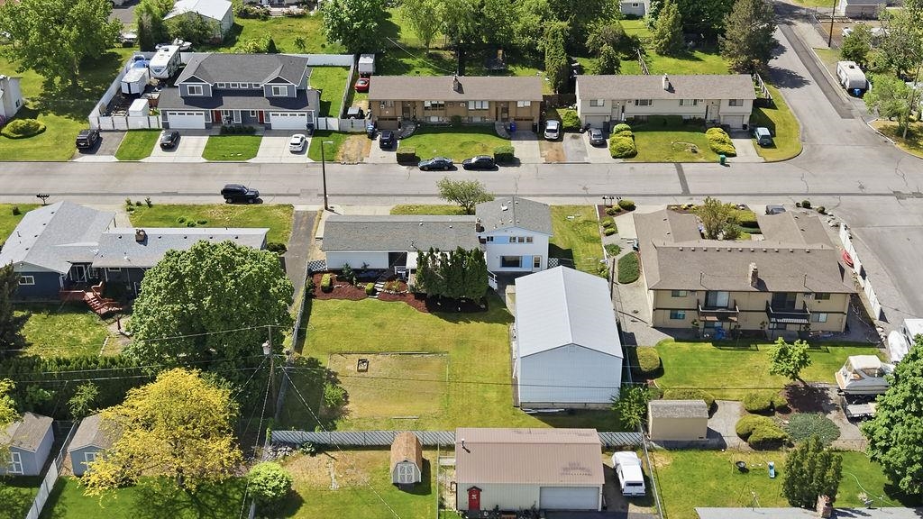 13313 E 11th Ave - Photo 5