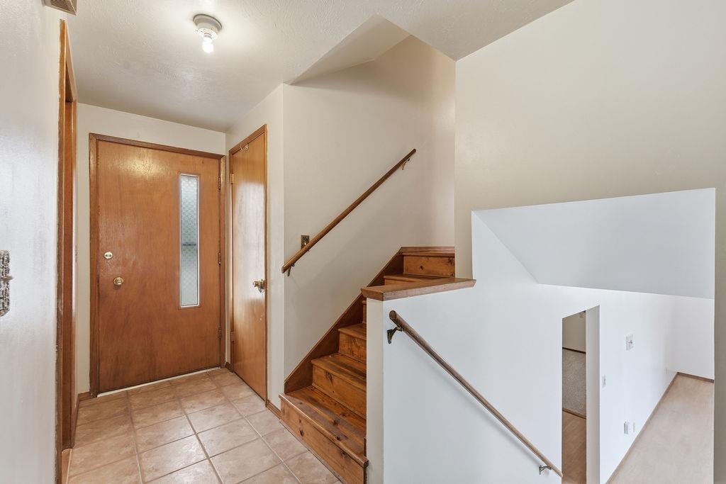 13313 E 11th Ave - Photo 10