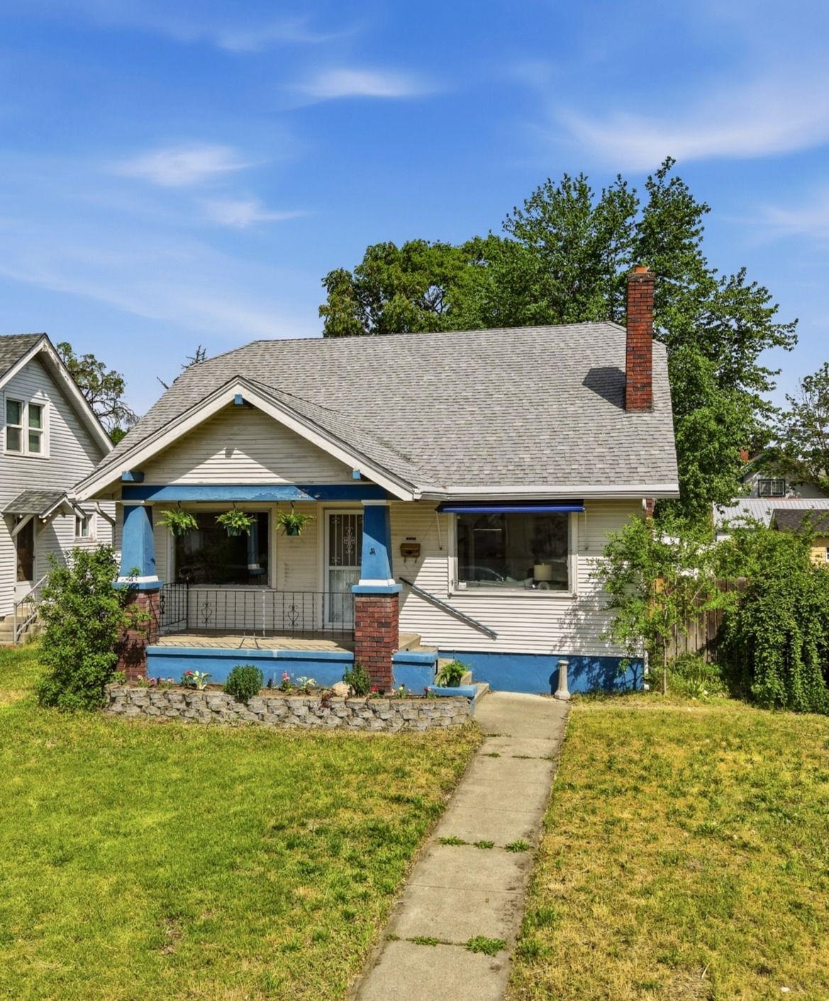 2428 N Normandie St - Photo 1