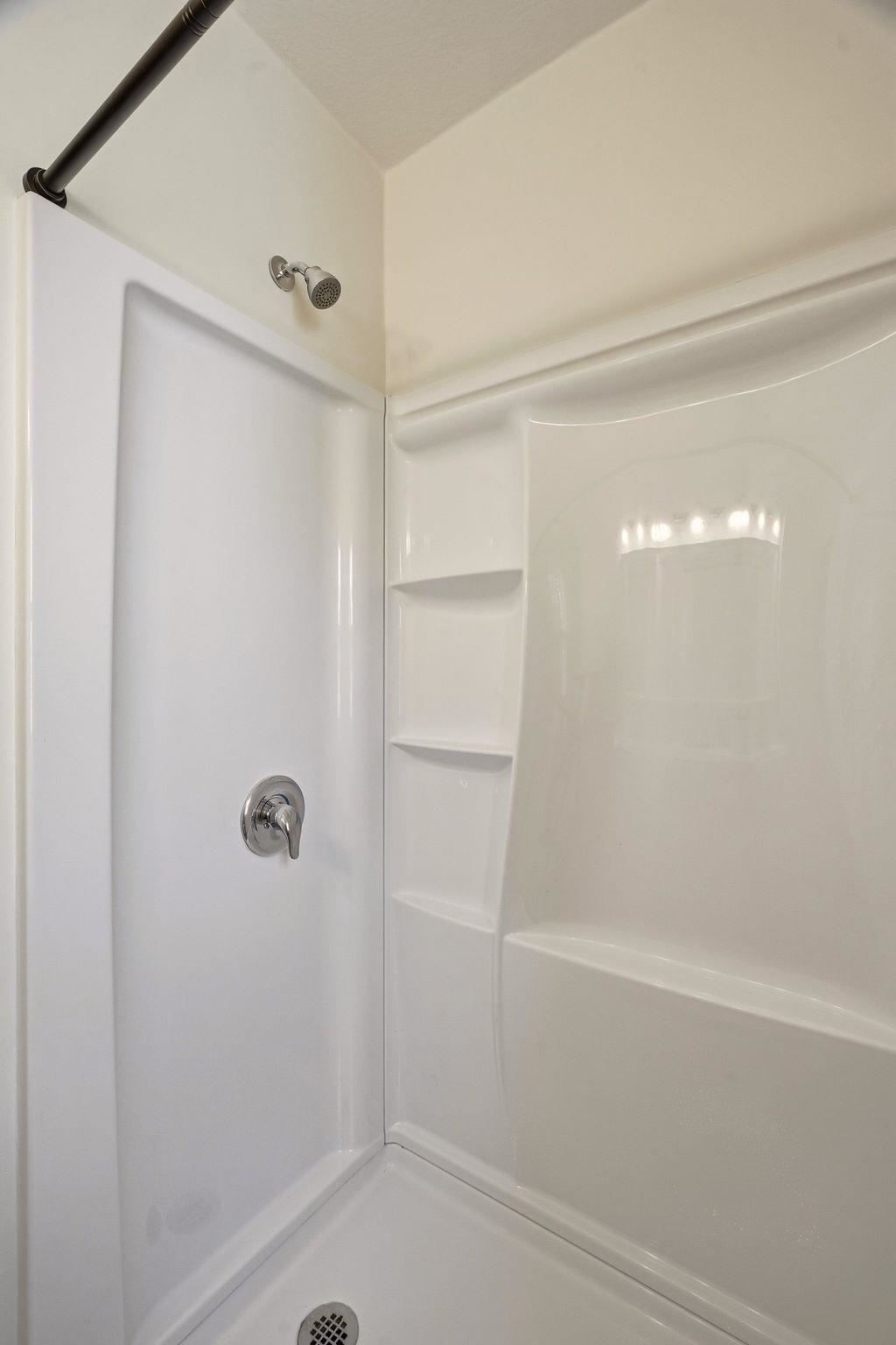 2428 N Normandie St - Photo 19