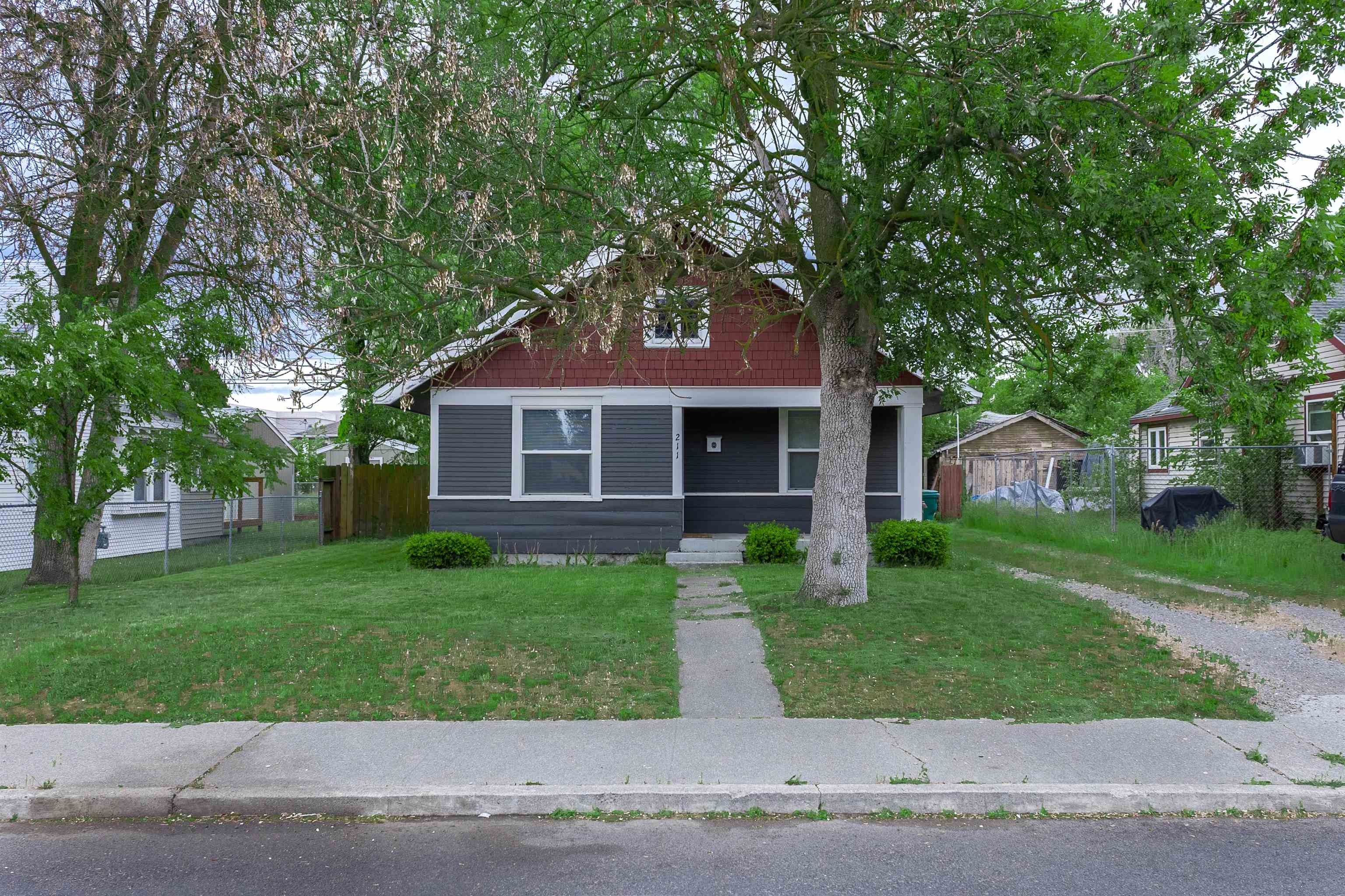 211 E PRINCETON St - Photo 1