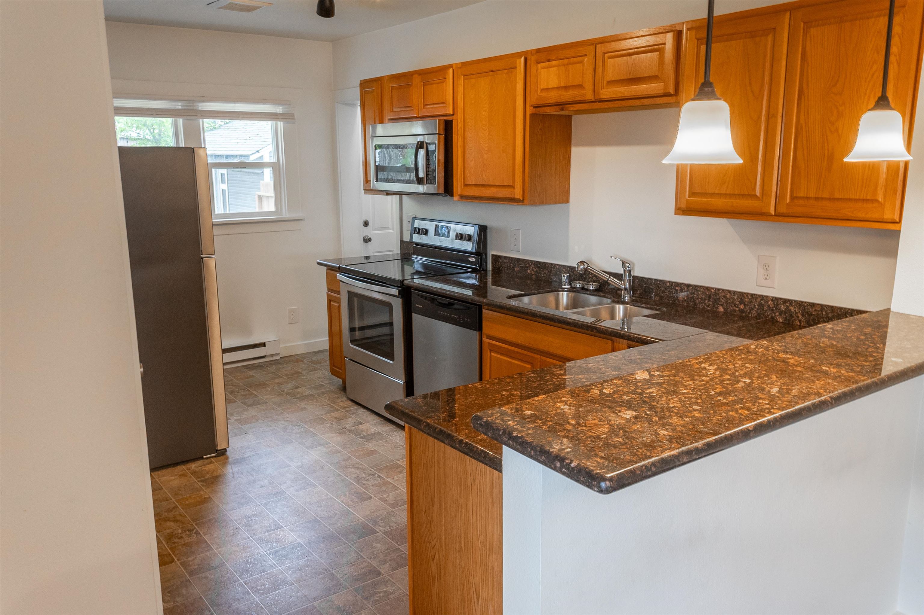 211 E PRINCETON St - Photo 6