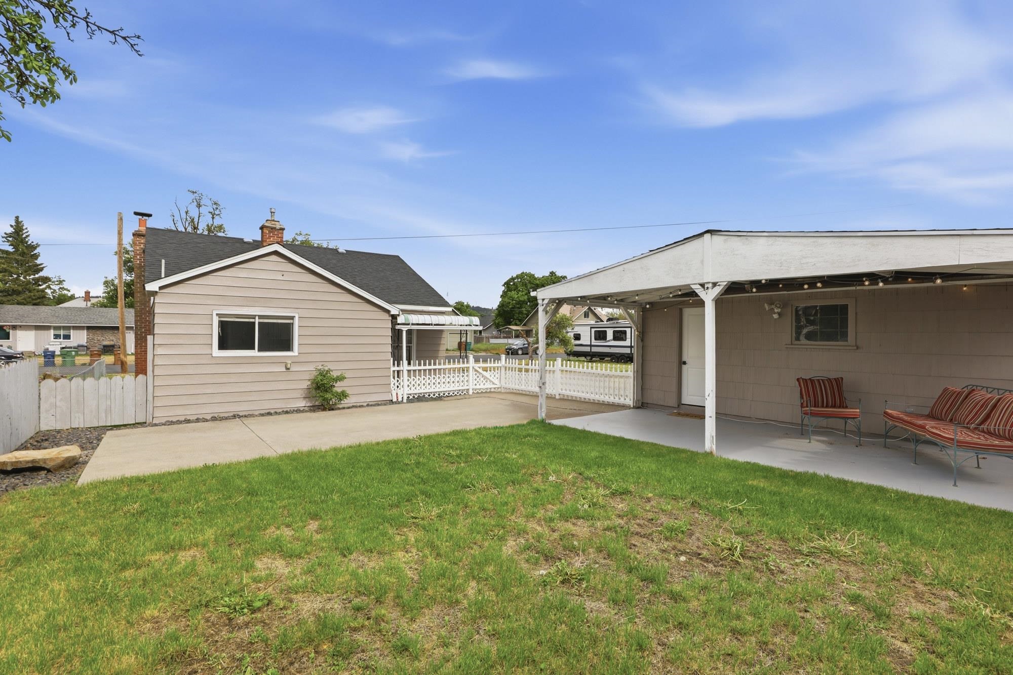 5619 N Regal St - Photo 23