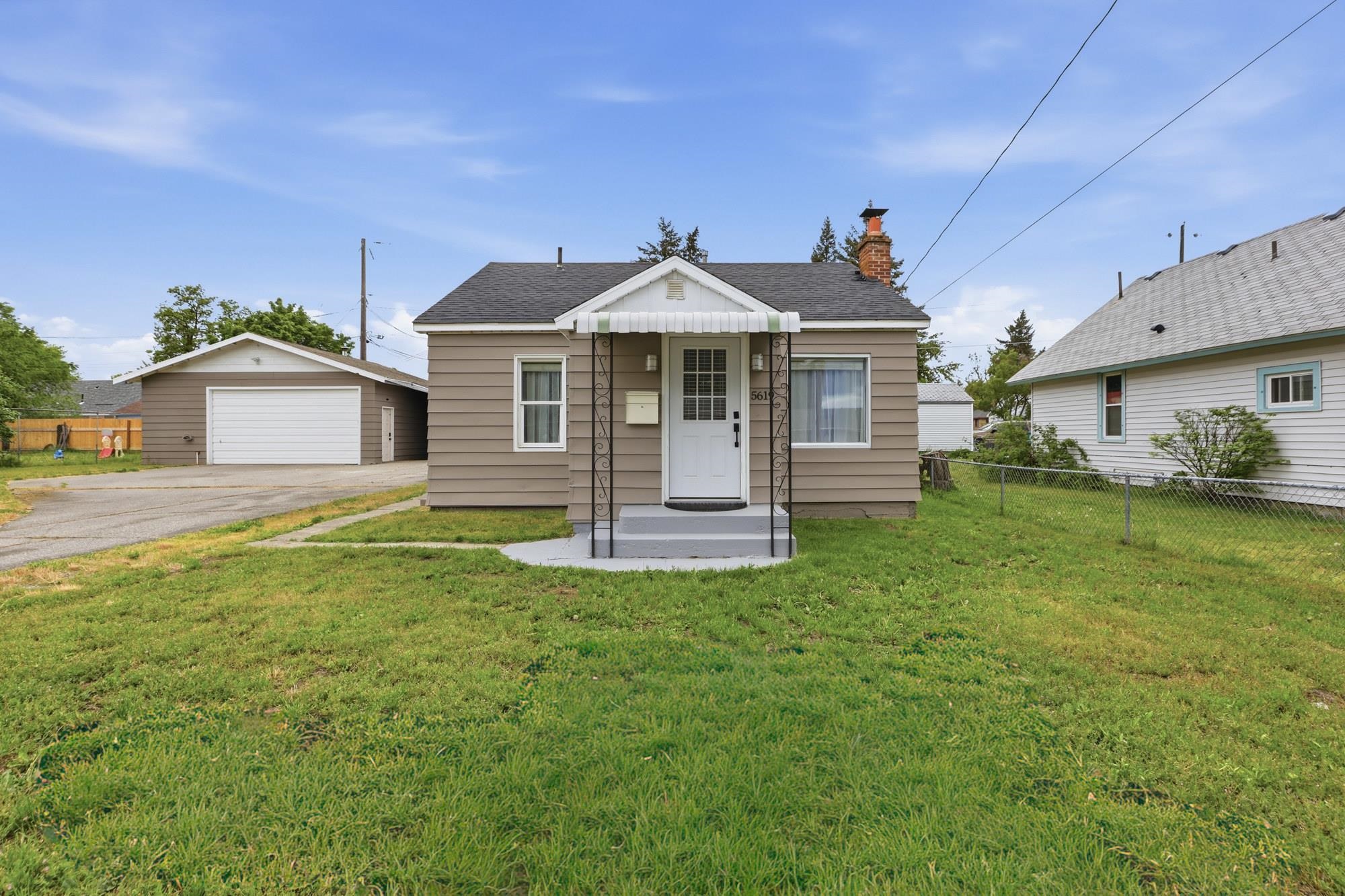 5619 N Regal St - Photo 26