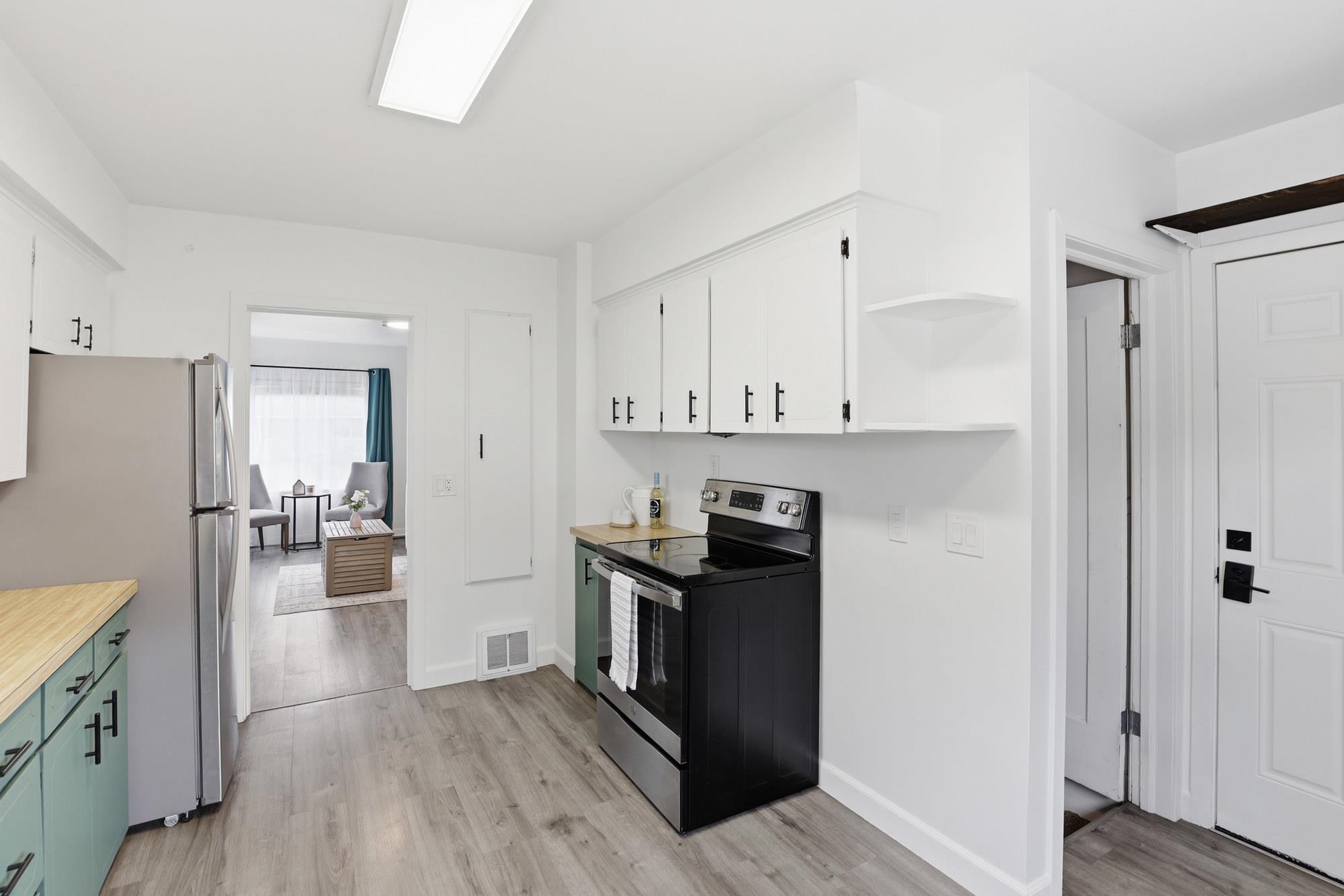5619 N Regal St - Photo 10