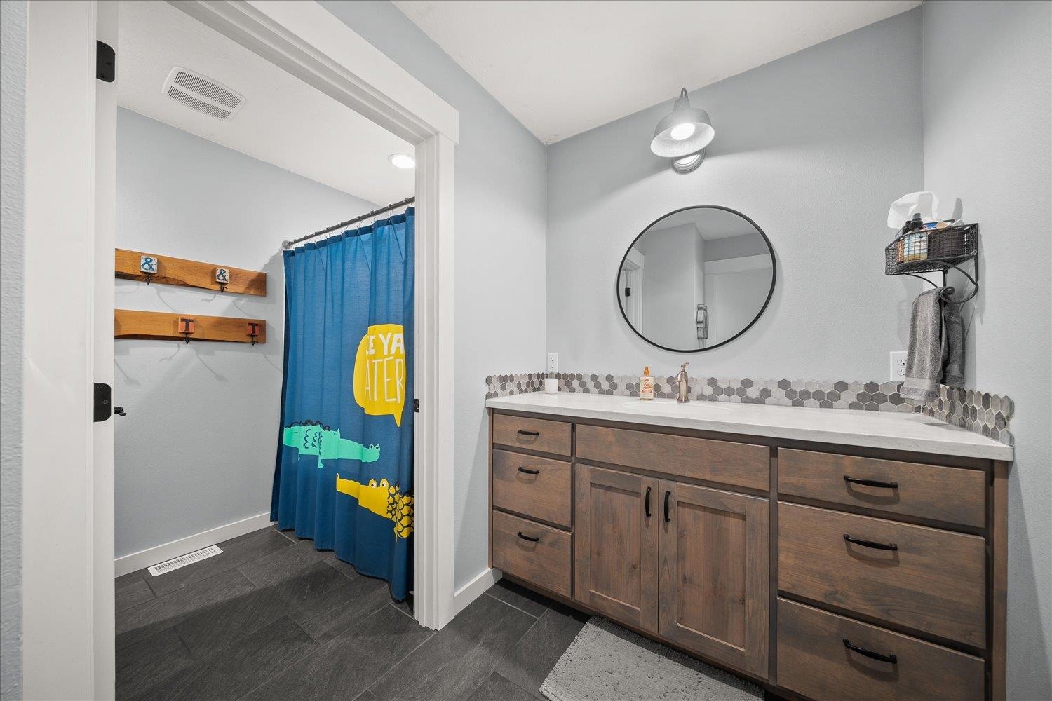 8417 E Upriver Dr - Photo 22