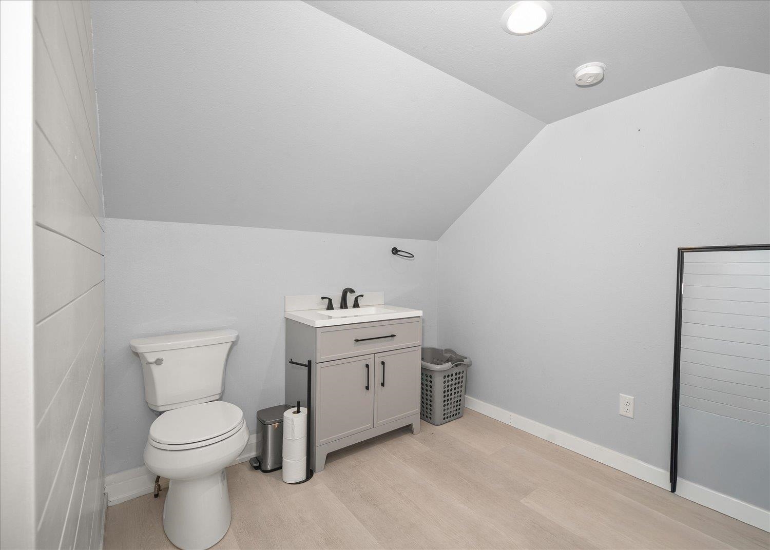 8417 E Upriver Dr - Photo 29