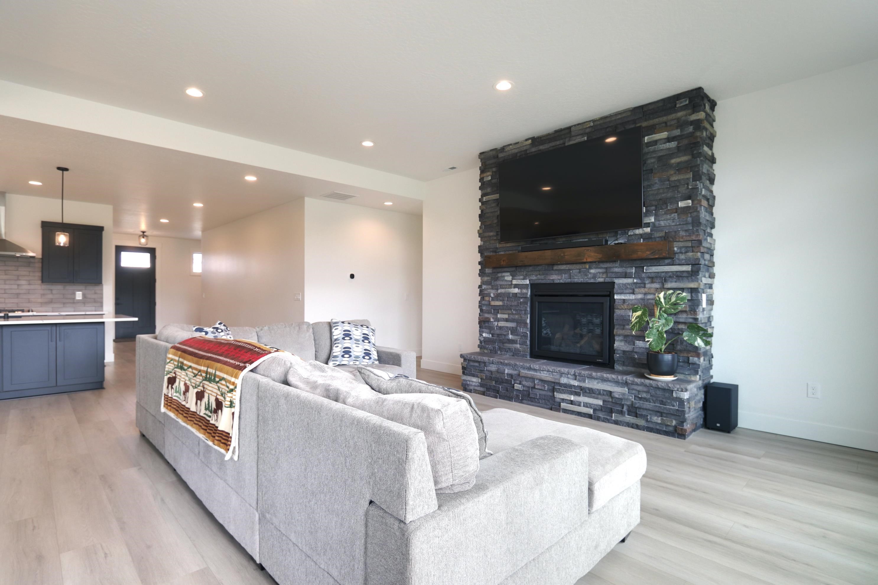 26433 N Spotted Rd - Photo 13