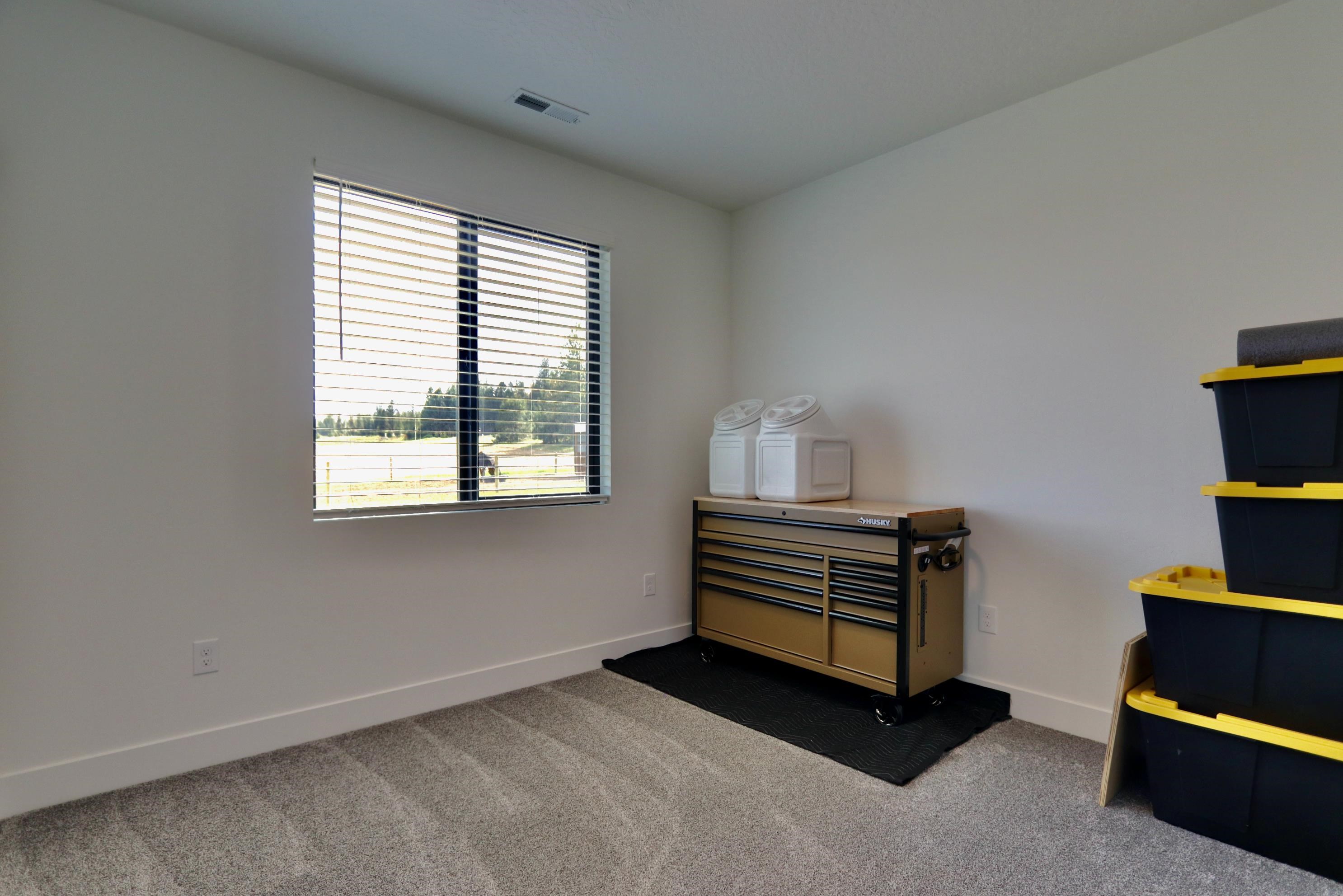 26433 N Spotted Rd - Photo 19