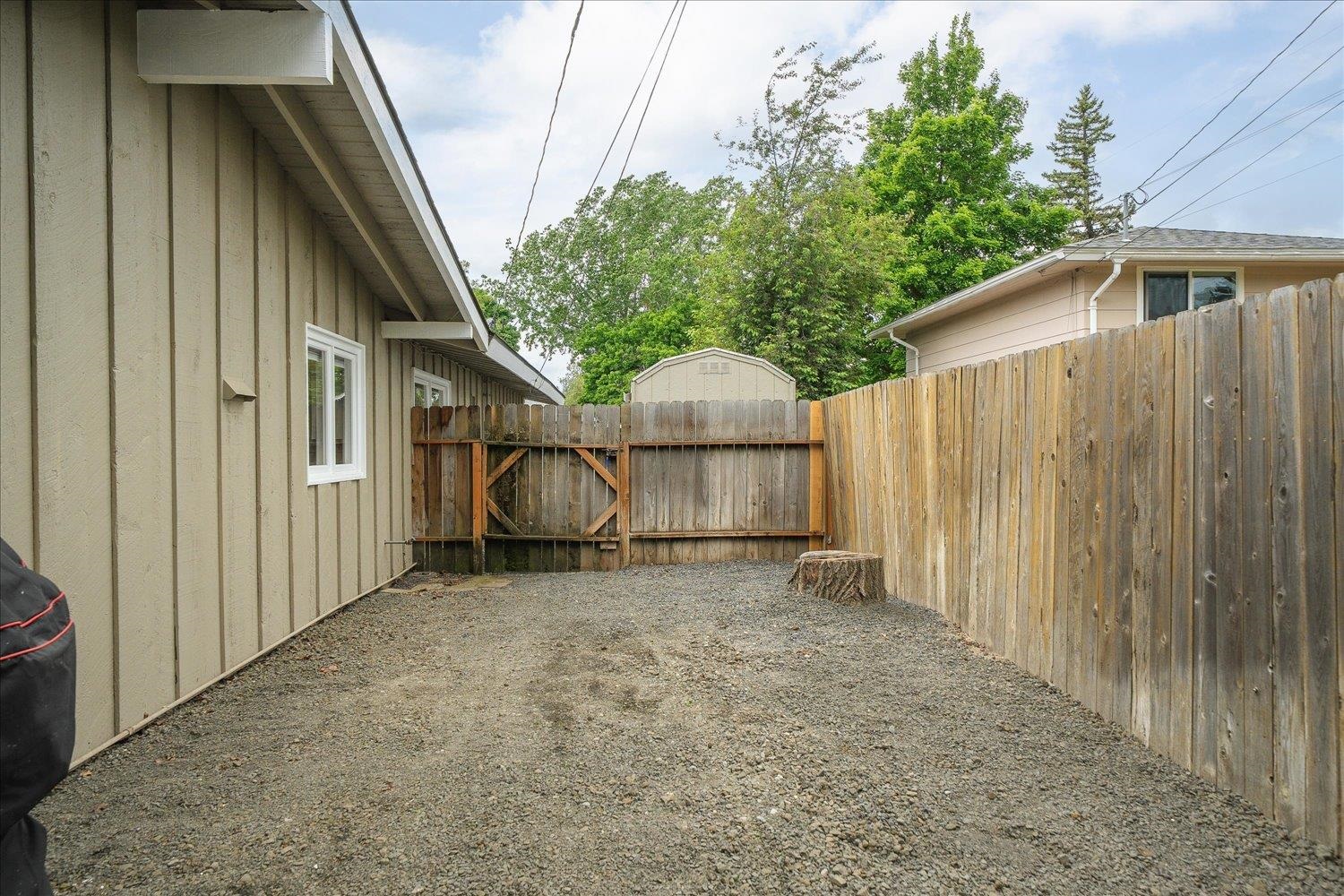 5709 S Magnolia St - Photo 39