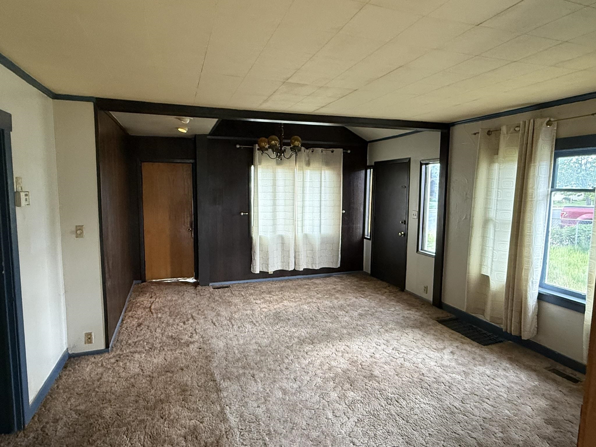 5029 N Madison St - Photo 3