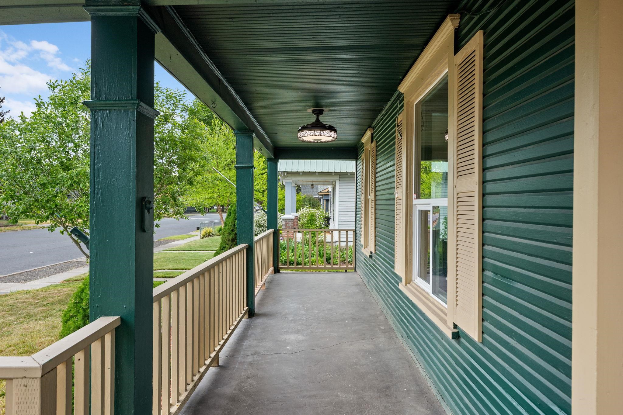 2527 E Diamond Ave - Photo 3