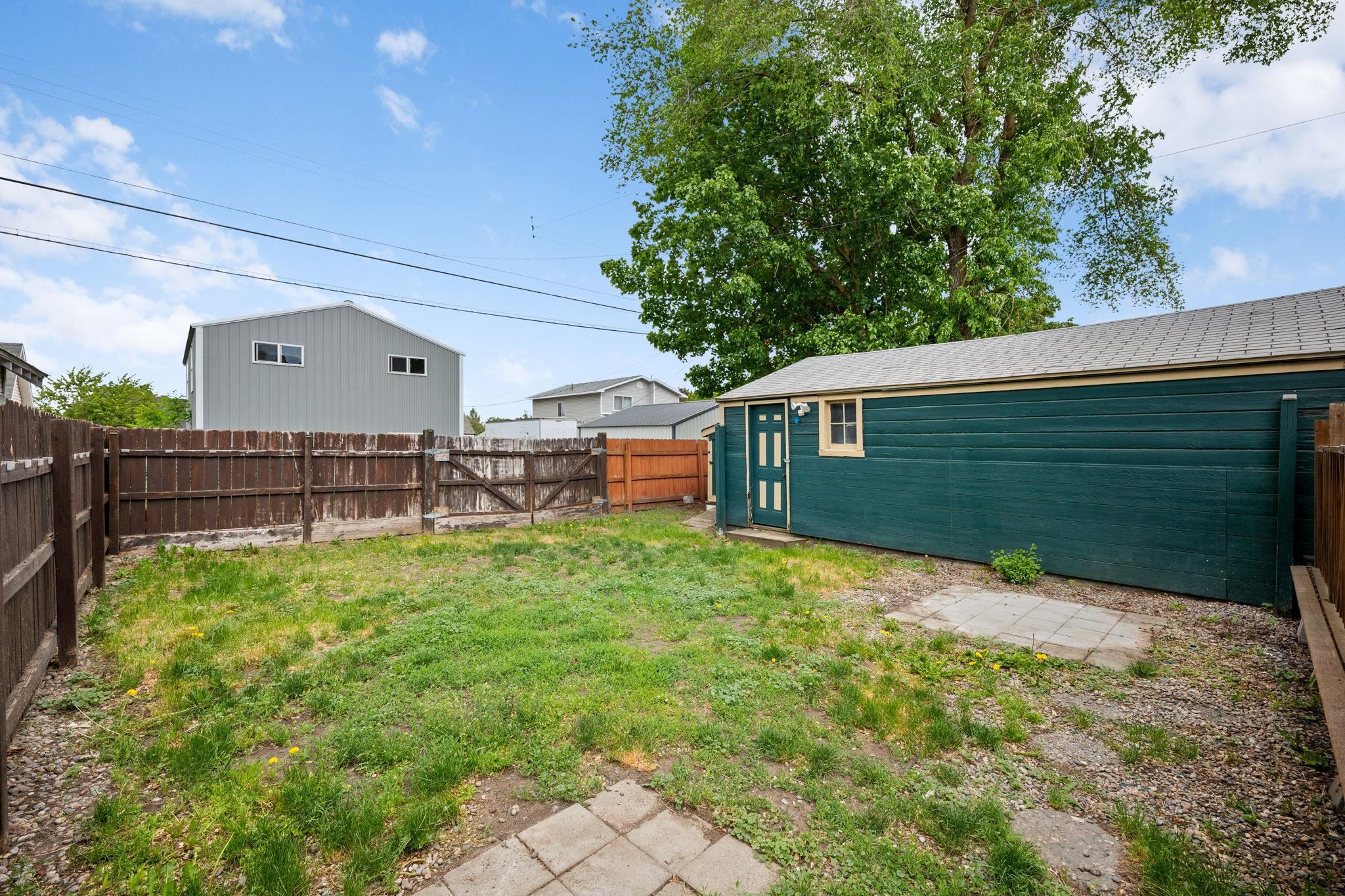 2527 E Diamond Ave - Photo 29