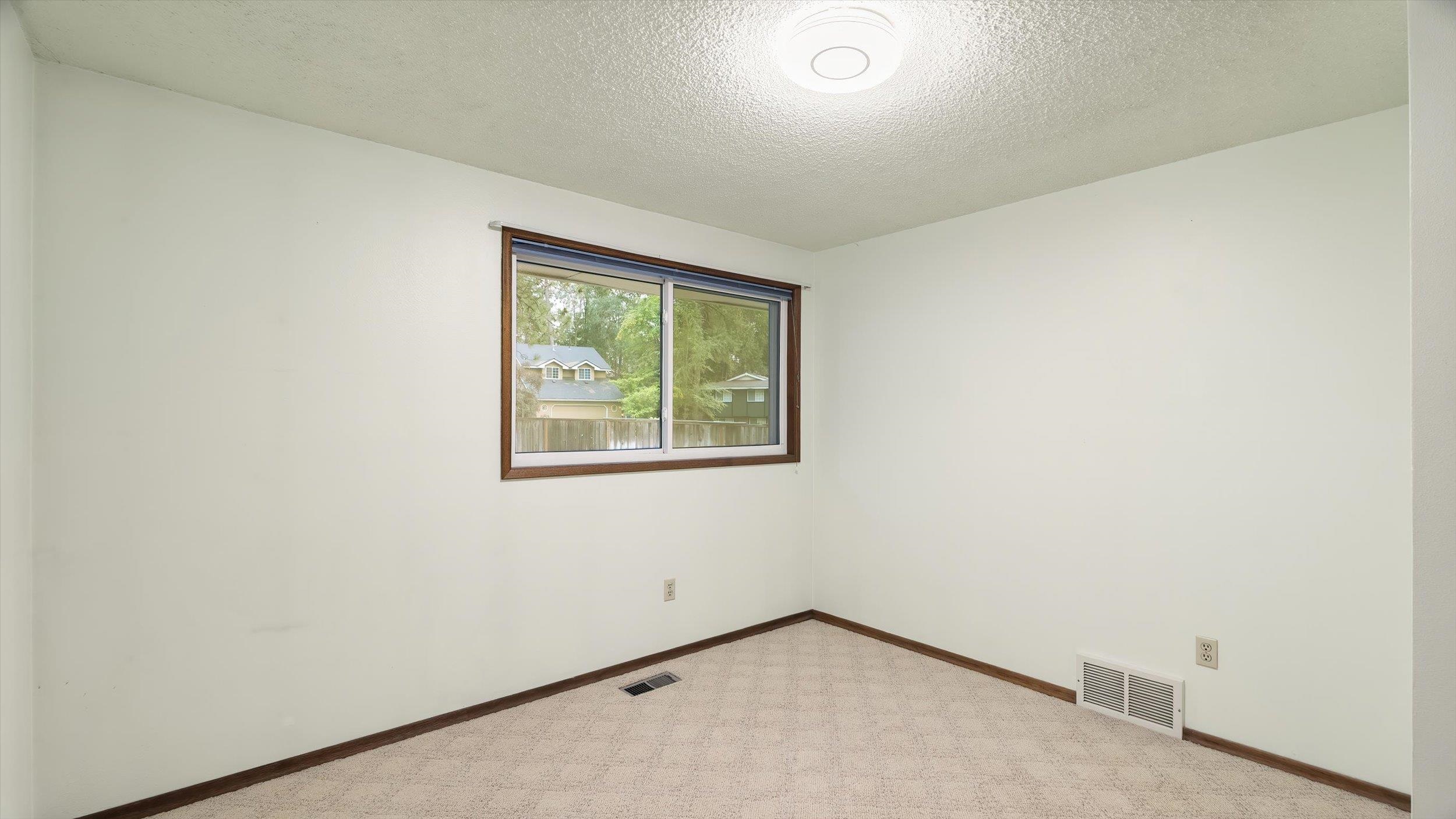 10624 N Humboldt Dr - Photo 17
