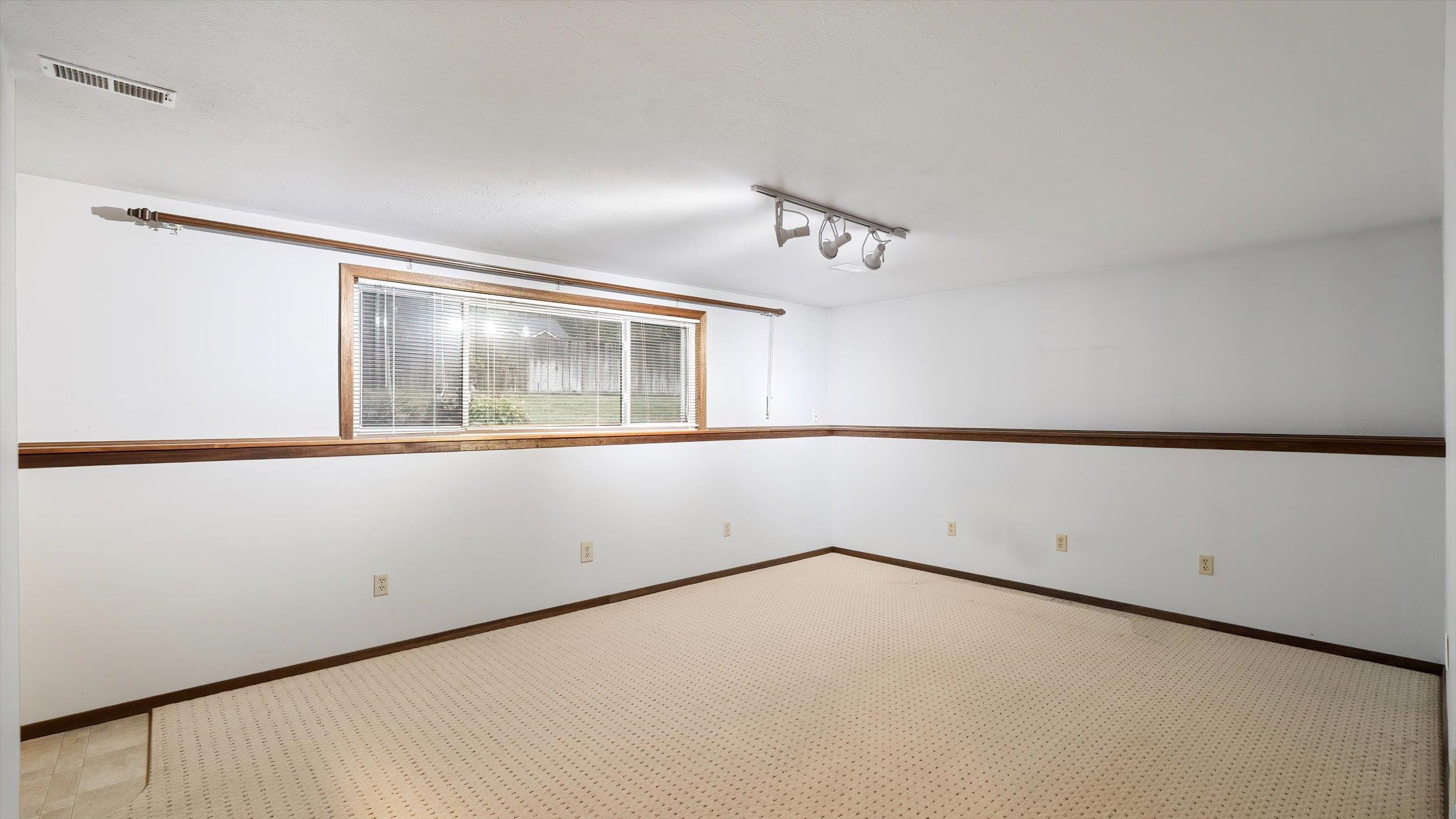 10624 N Humboldt Dr - Photo 20