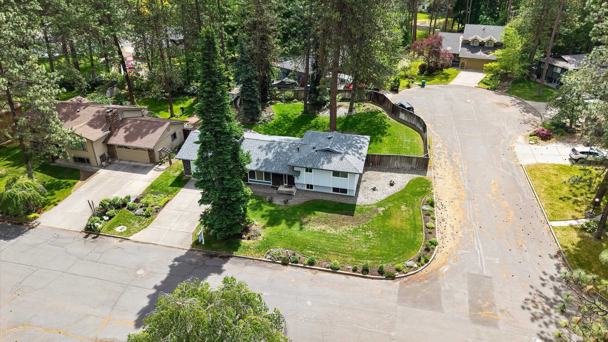 10624 N Humboldt Dr - Photo 3