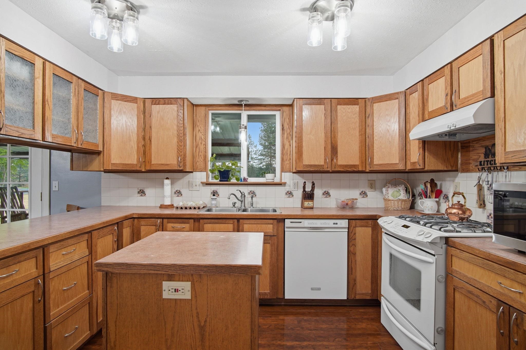 11607 N Cheyenne Rd - Photo 10