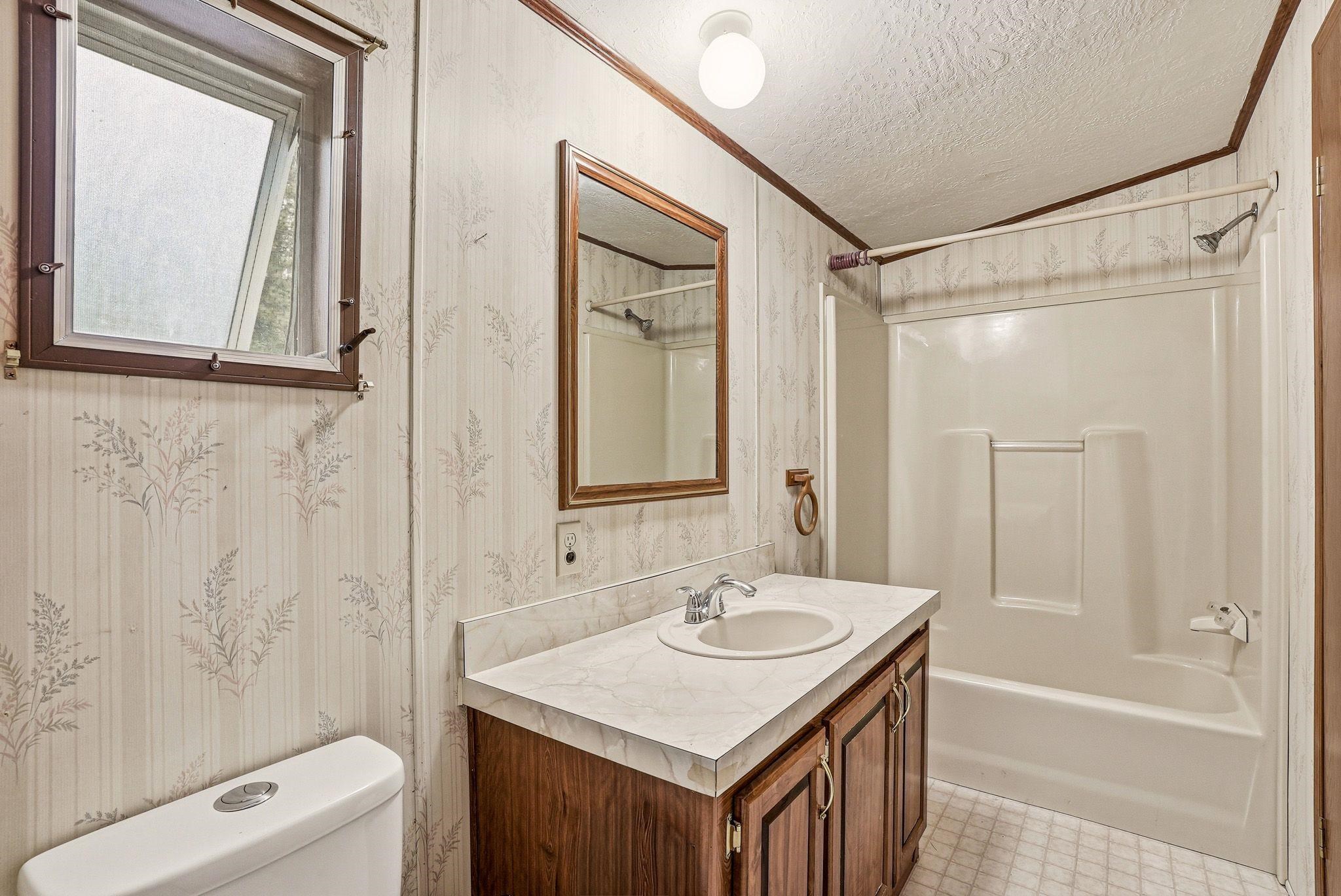 208 S Neyland Dr - Photo 16