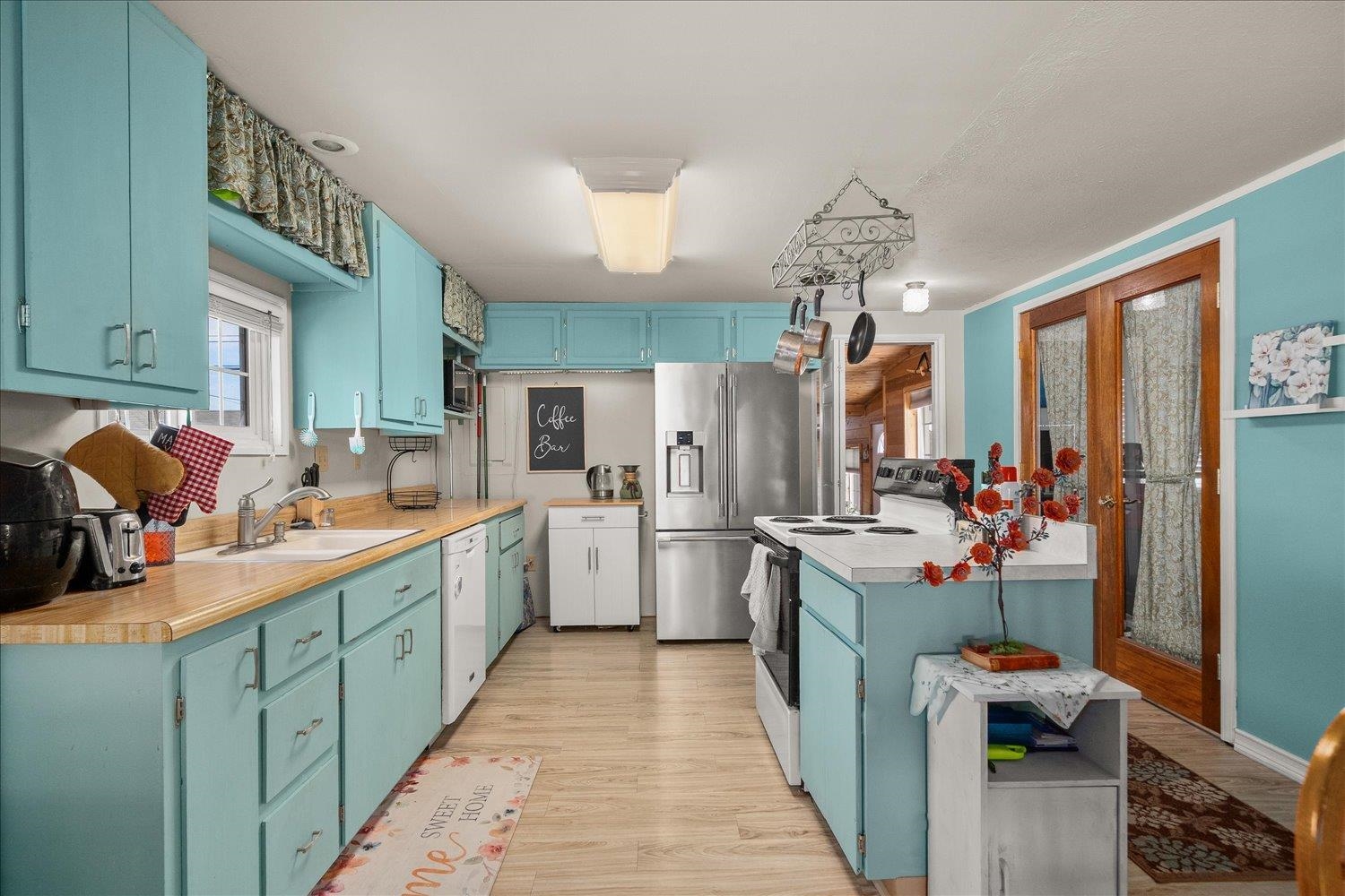 314 E Heroy Ave - Photo 12