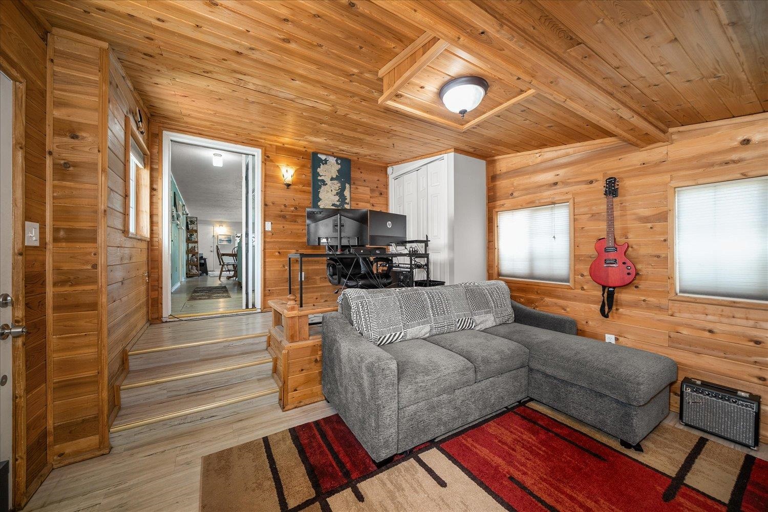314 E Heroy Ave - Photo 15