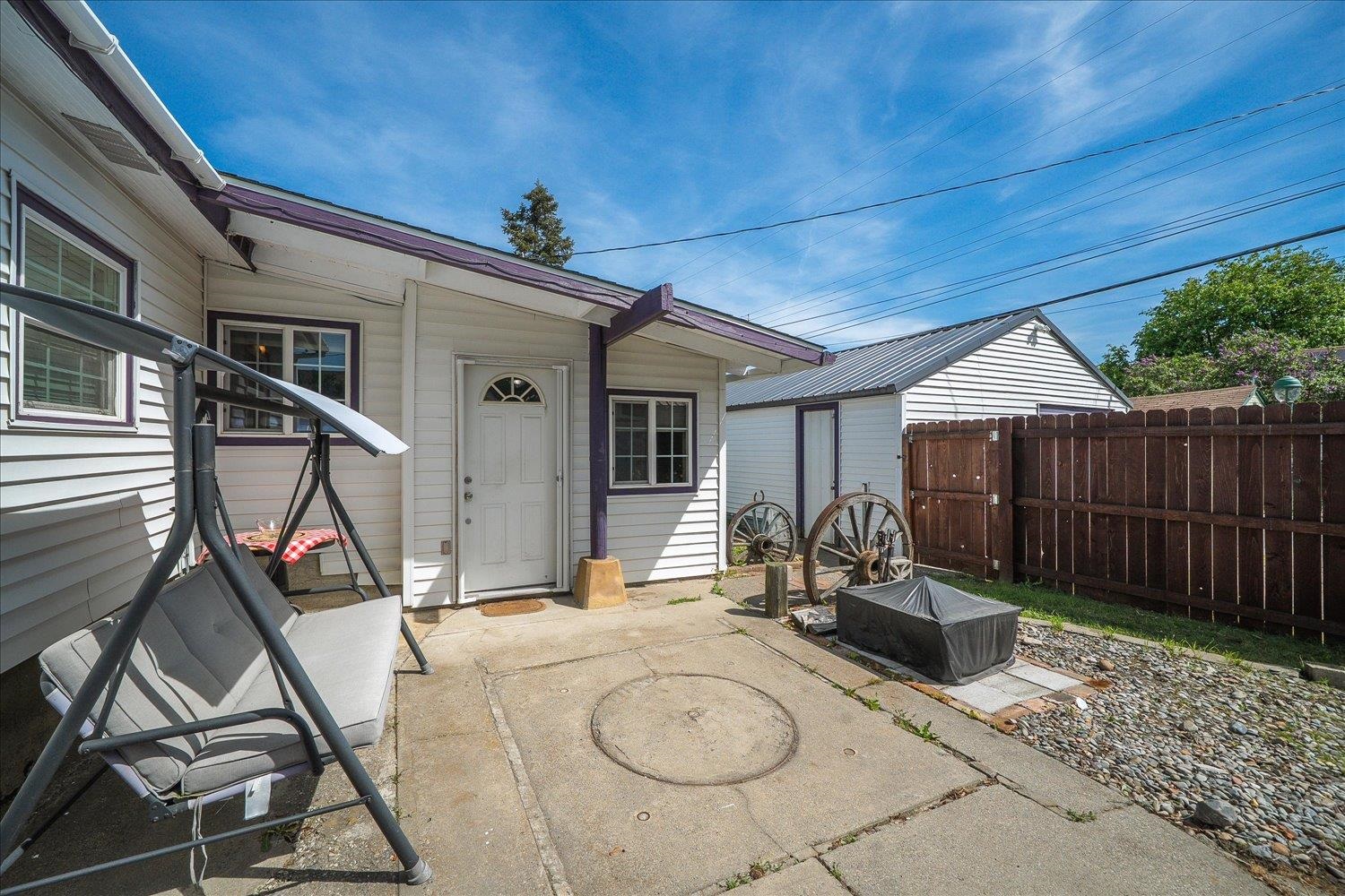 314 E Heroy Ave - Photo 26