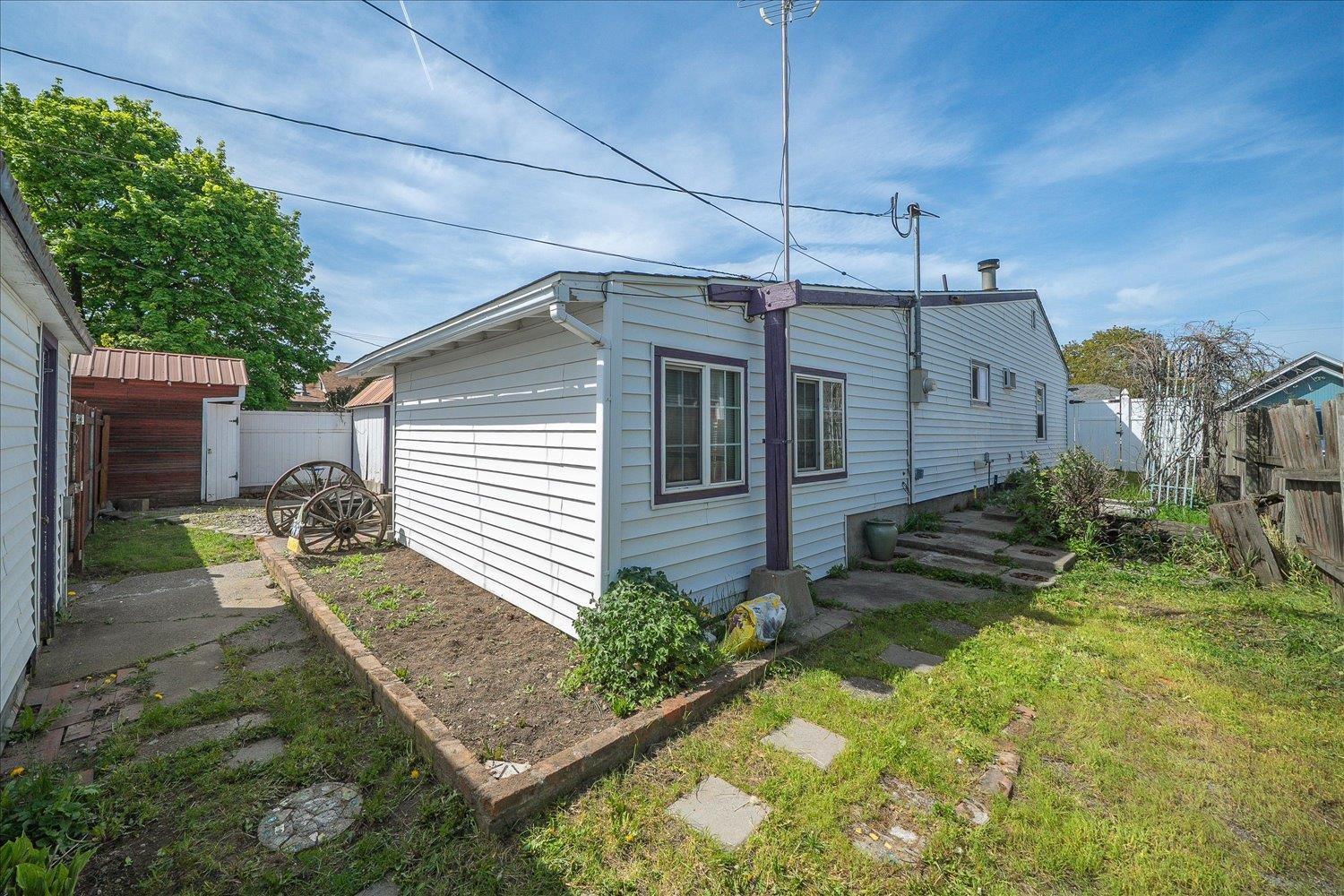 314 E Heroy Ave - Photo 34