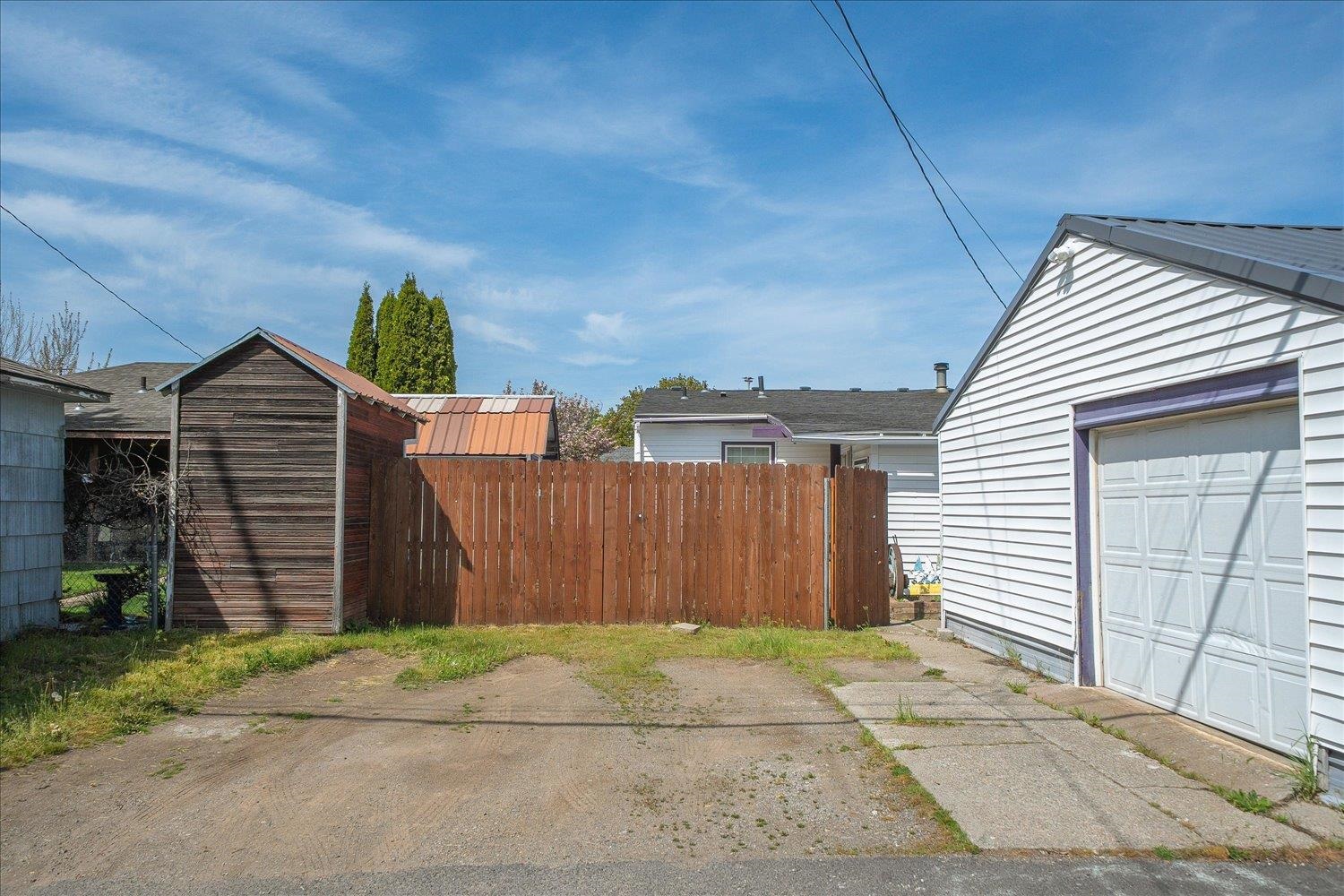 314 E Heroy Ave - Photo 37