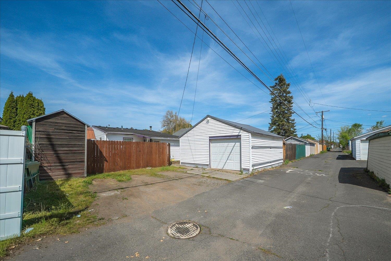 314 E Heroy Ave - Photo 38