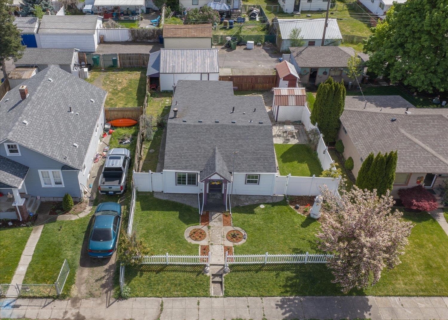 314 E Heroy Ave - Photo 39