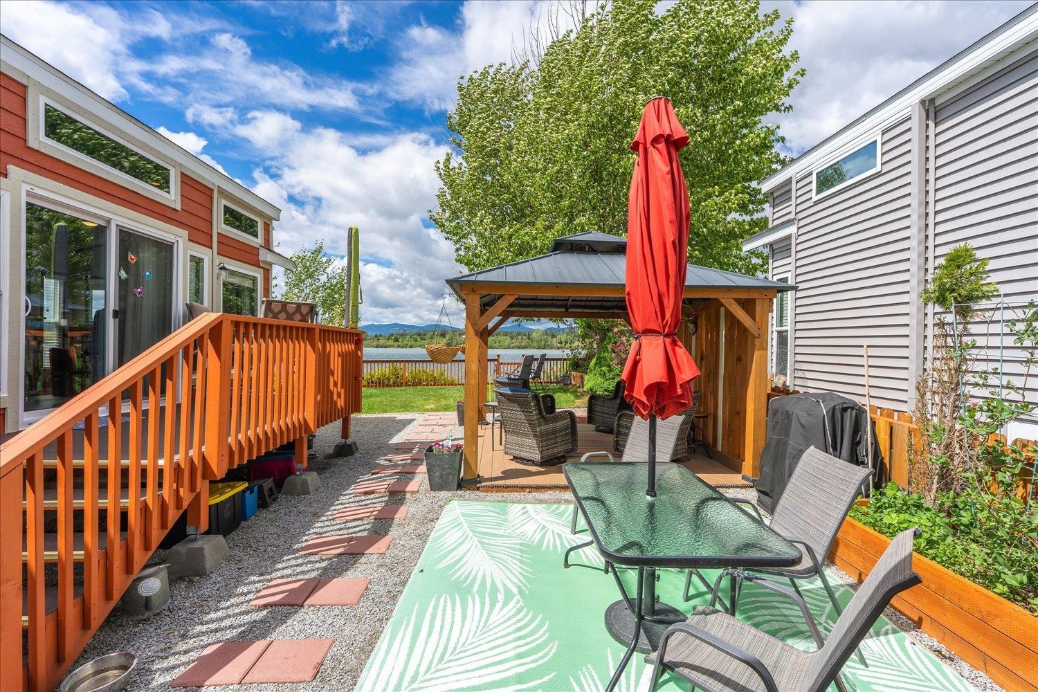 489 Guinevere DR Dr - Photo 20
