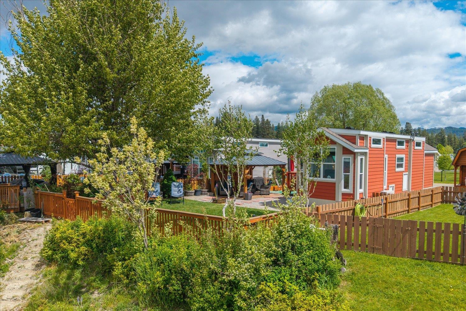 489 Guinevere DR Dr - Photo 4
