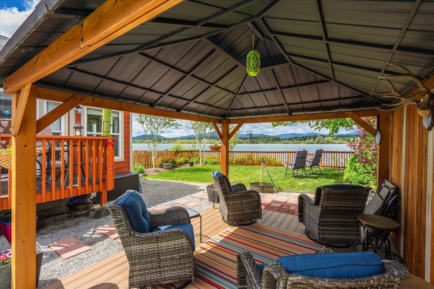 489 Guinevere DR Dr - Photo 8