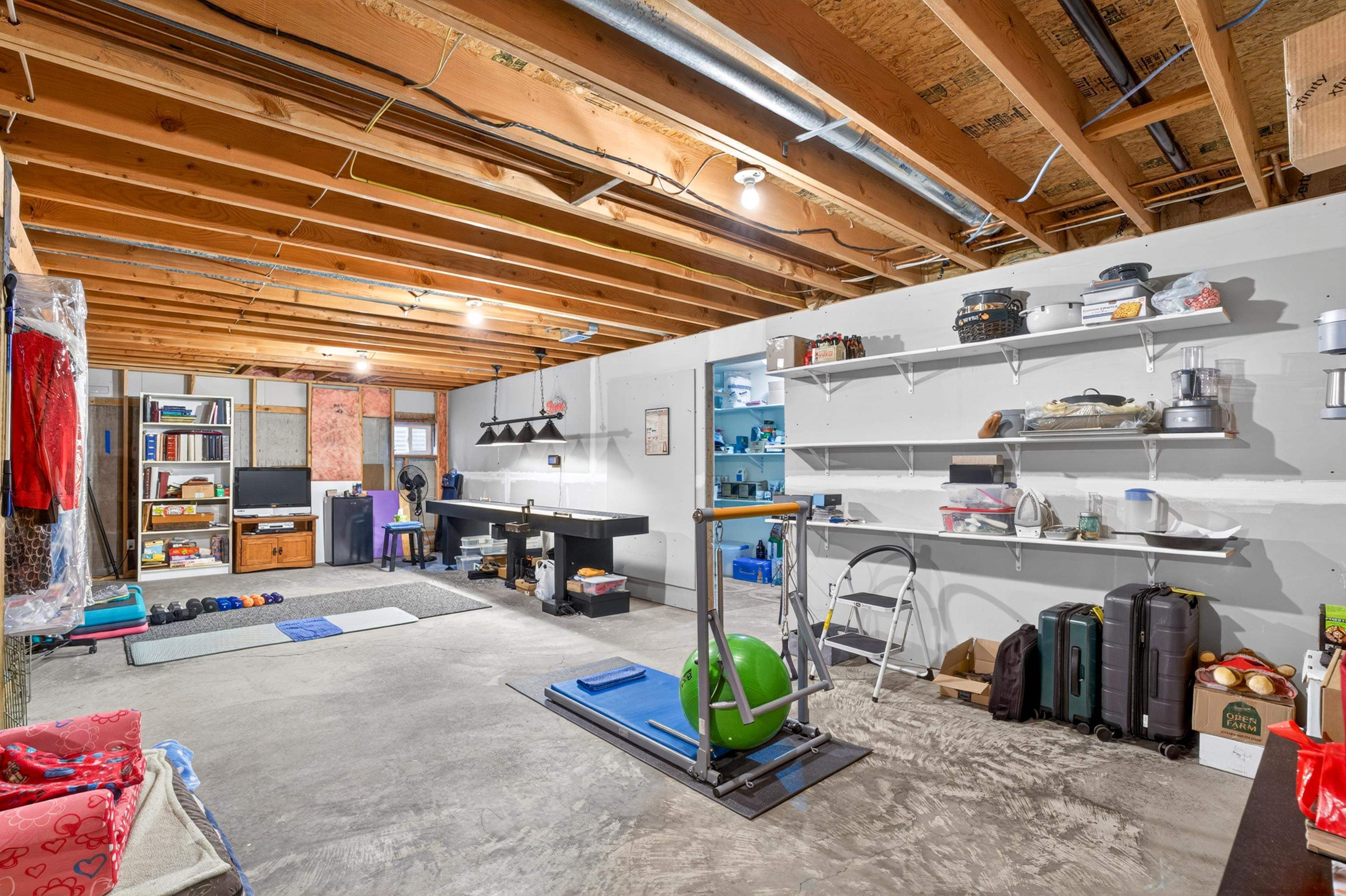13707 E 12TH Ave - Photo 22
