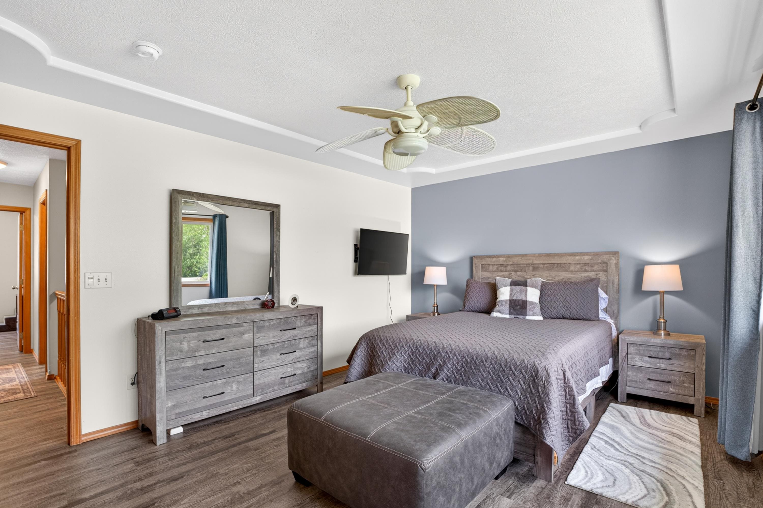 13707 E 12TH Ave - Photo 10