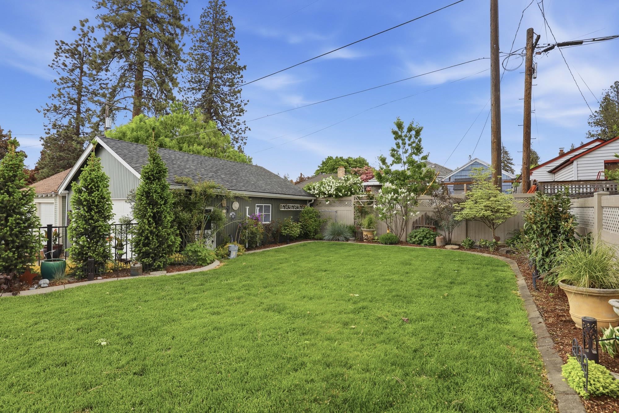 1411 S Maple St - Photo 22