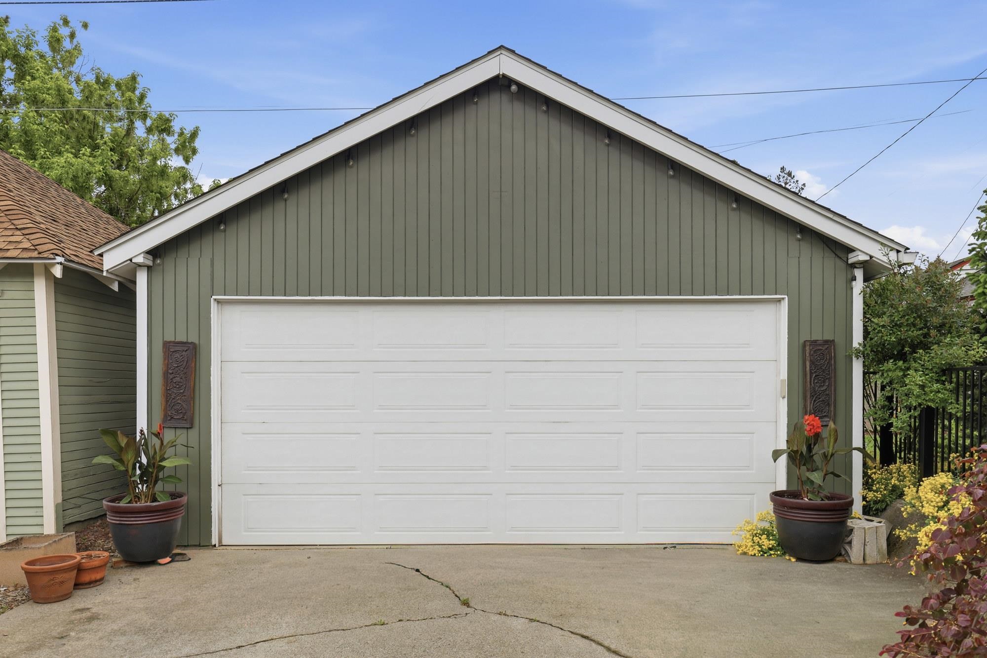 1411 S Maple St - Photo 24