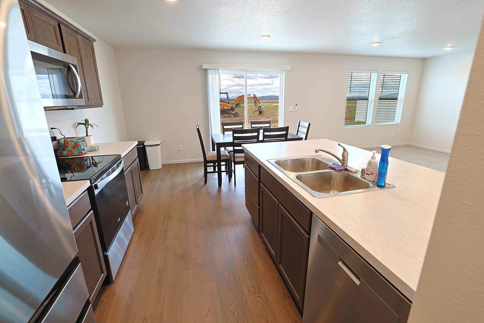 13540 W Crosswinds Ave - Photo 33