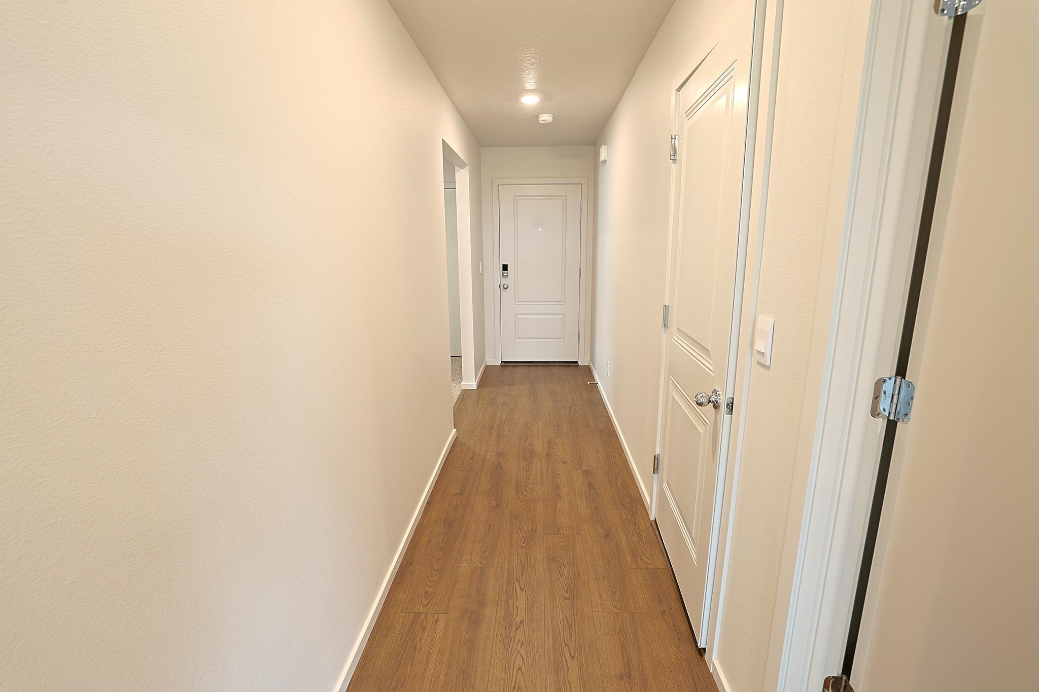 13540 W Crosswinds Ave - Photo 8