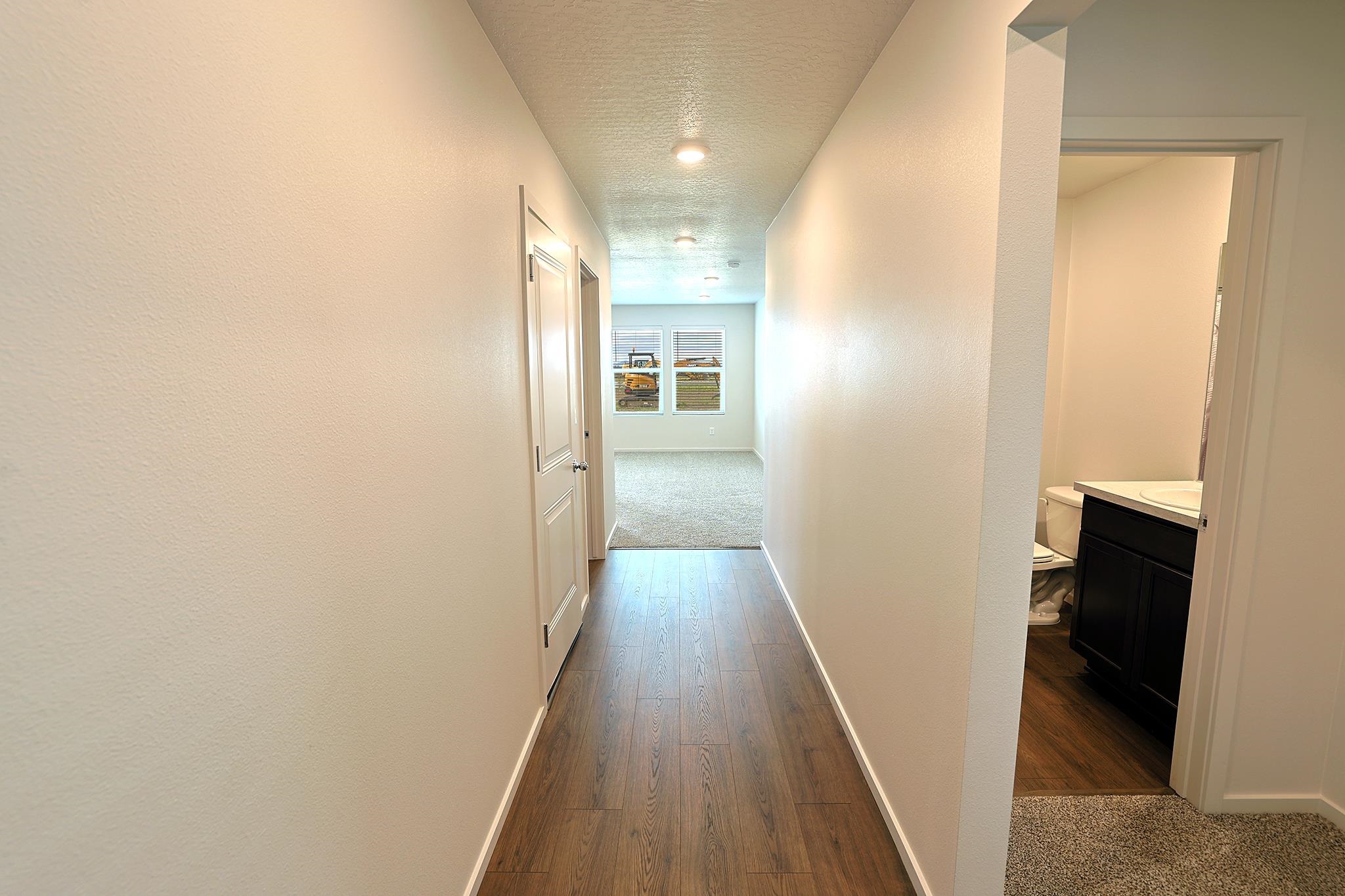 13540 W Crosswinds Ave - Photo 9