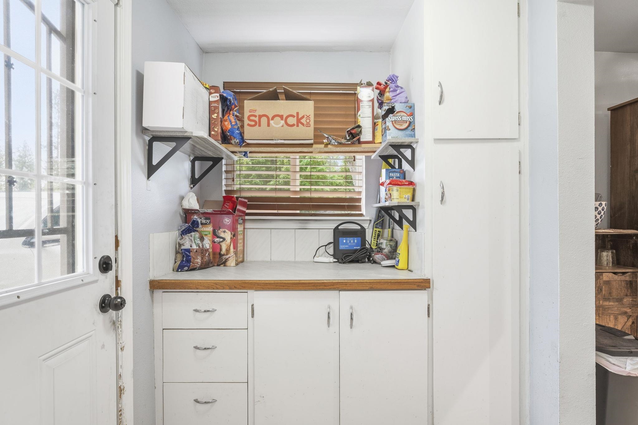 10907 E 17TH St - Photo 35