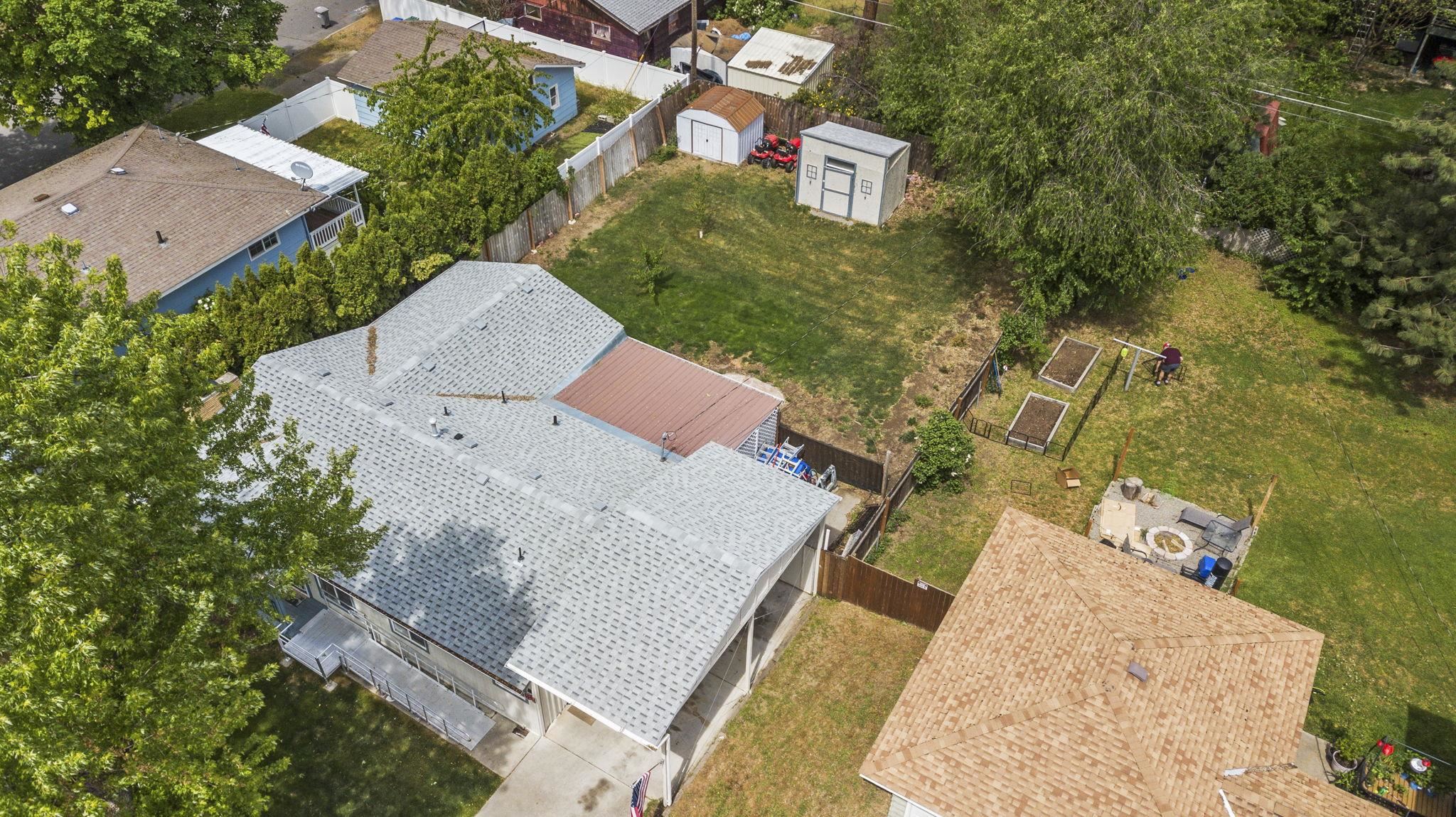 10907 E 17TH St - Photo 46