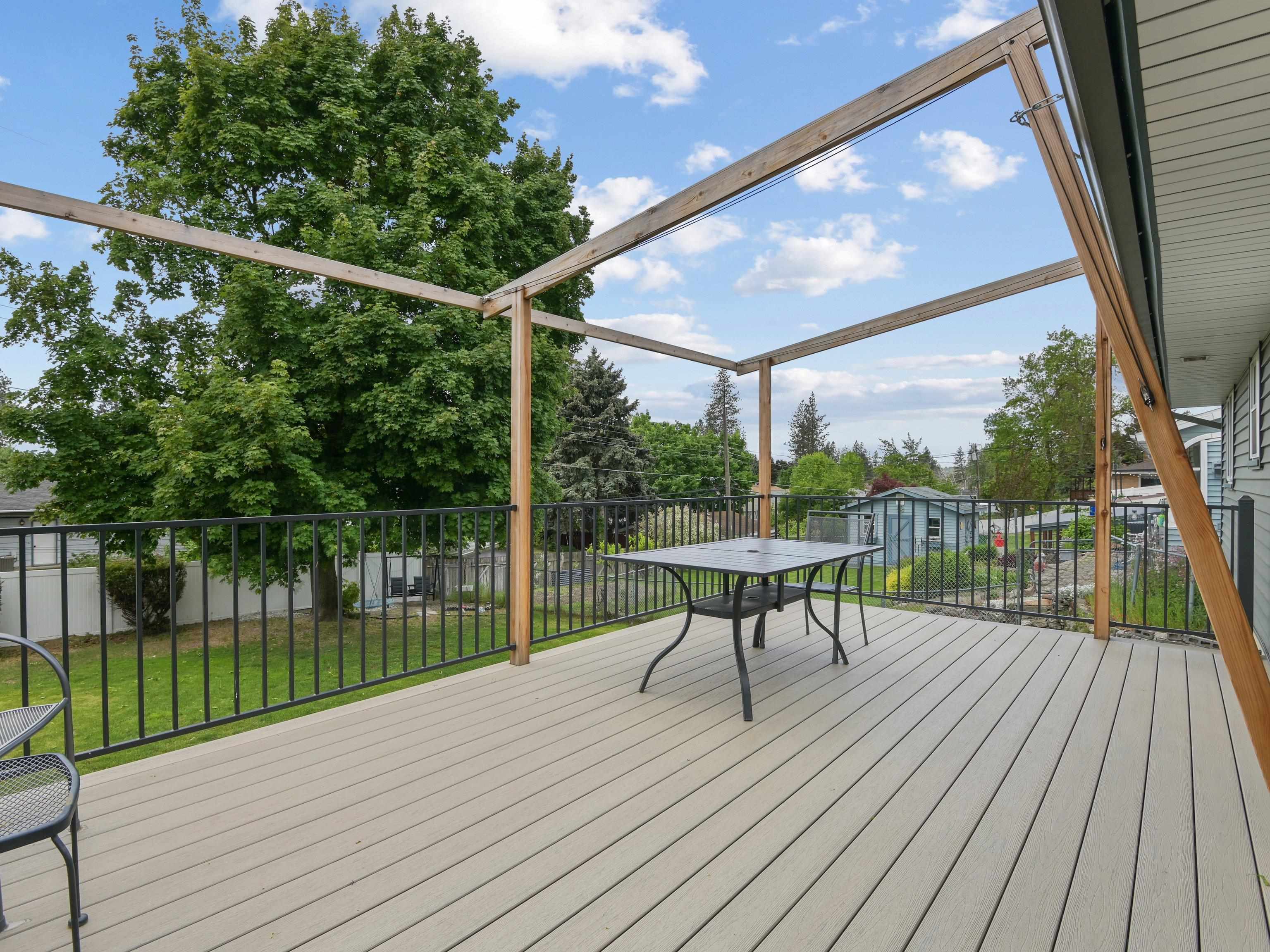 2921 W Holyoke Ave - Photo 14