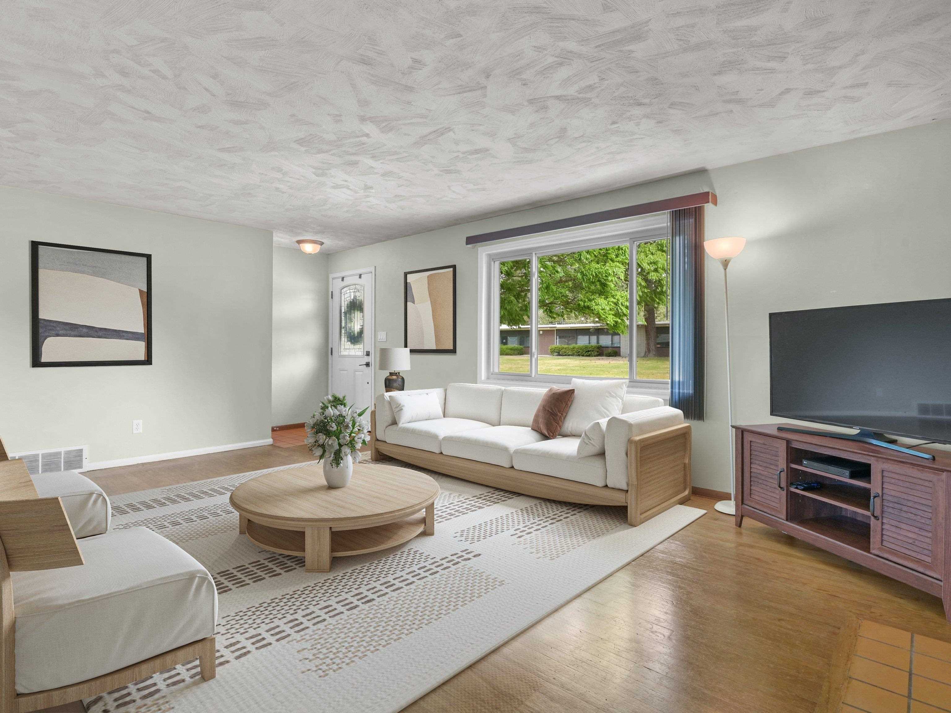 2921 W Holyoke Ave - Photo 3