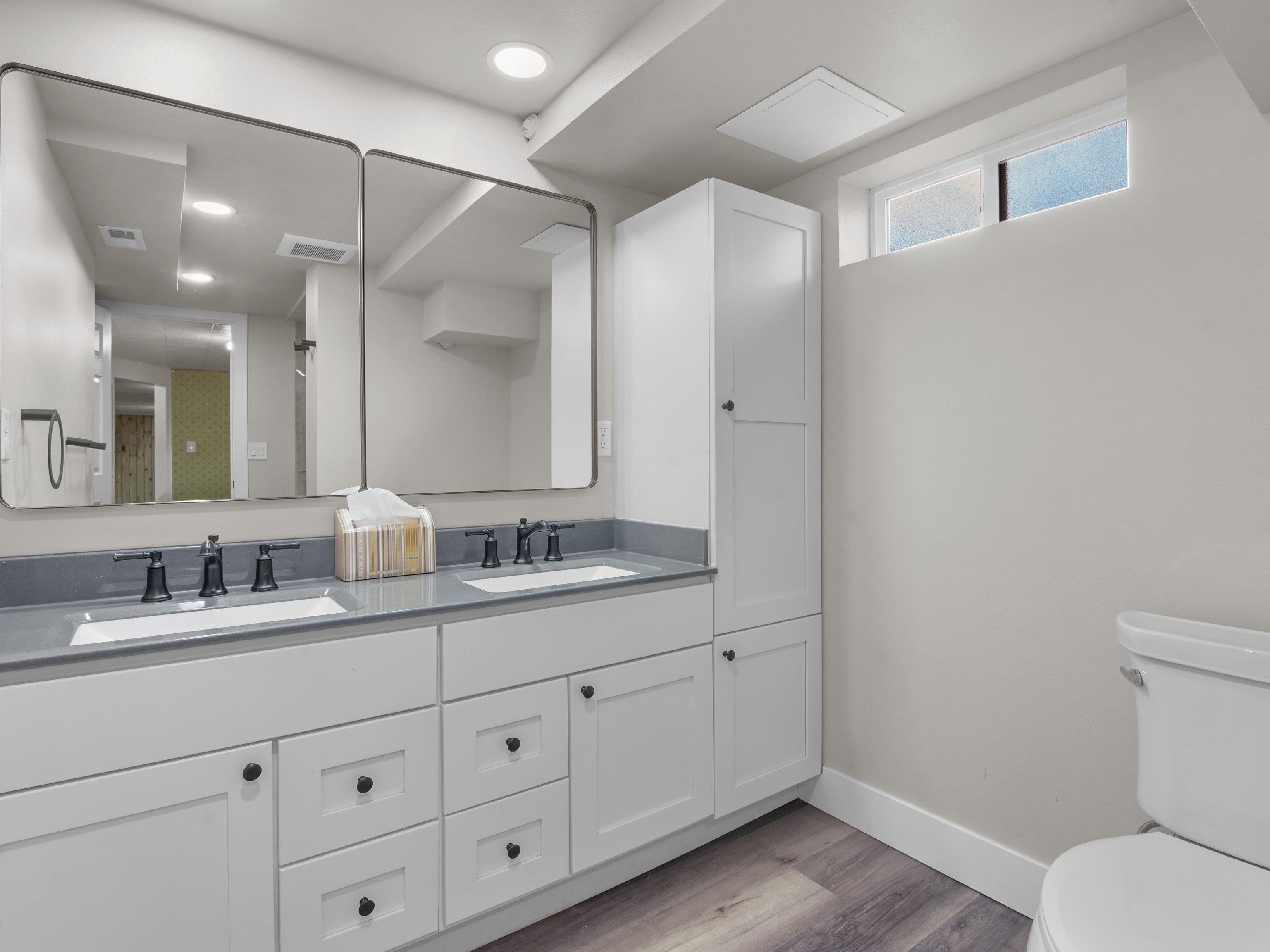 2921 W Holyoke Ave - Photo 33