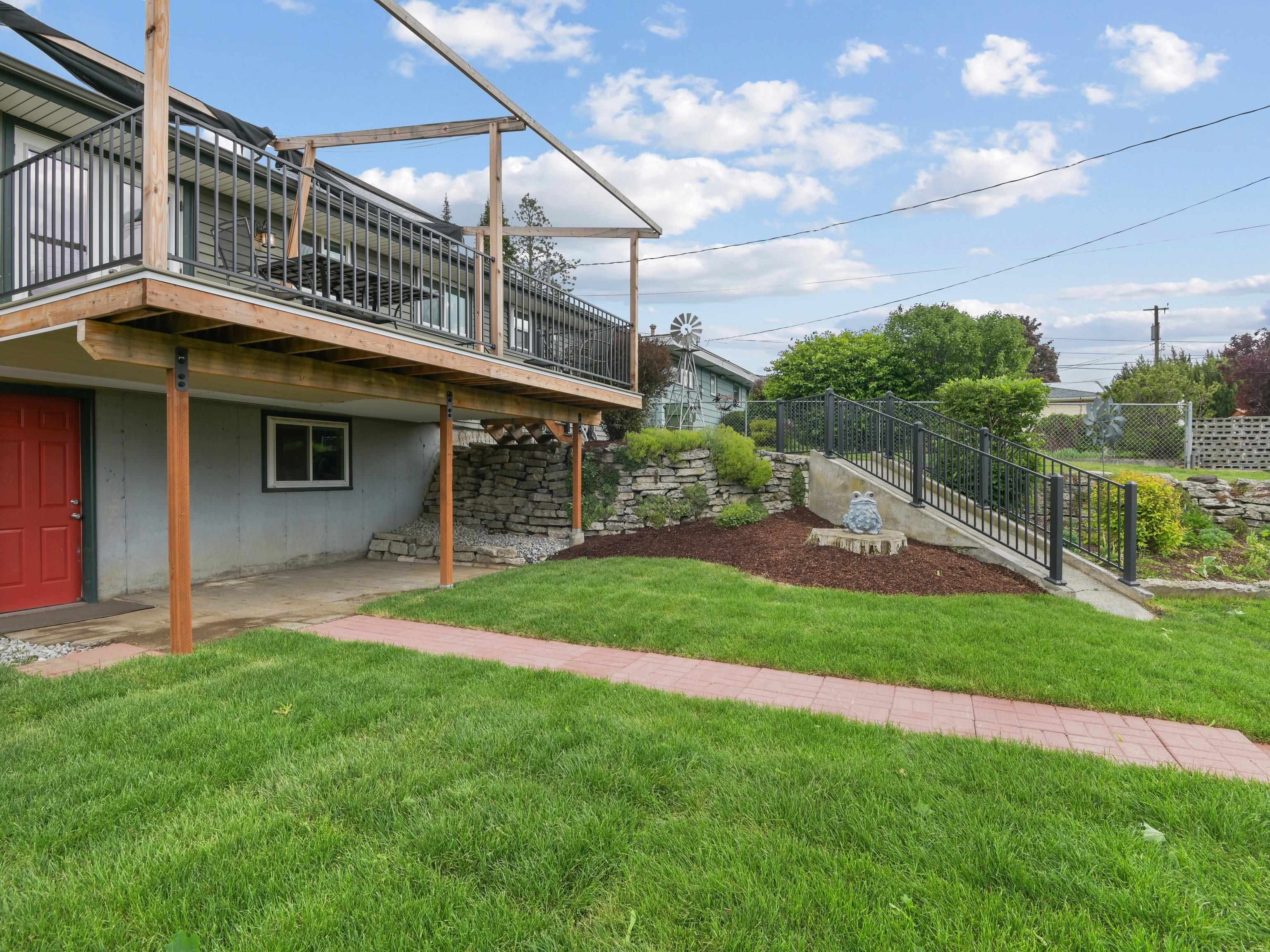 2921 W Holyoke Ave - Photo 38
