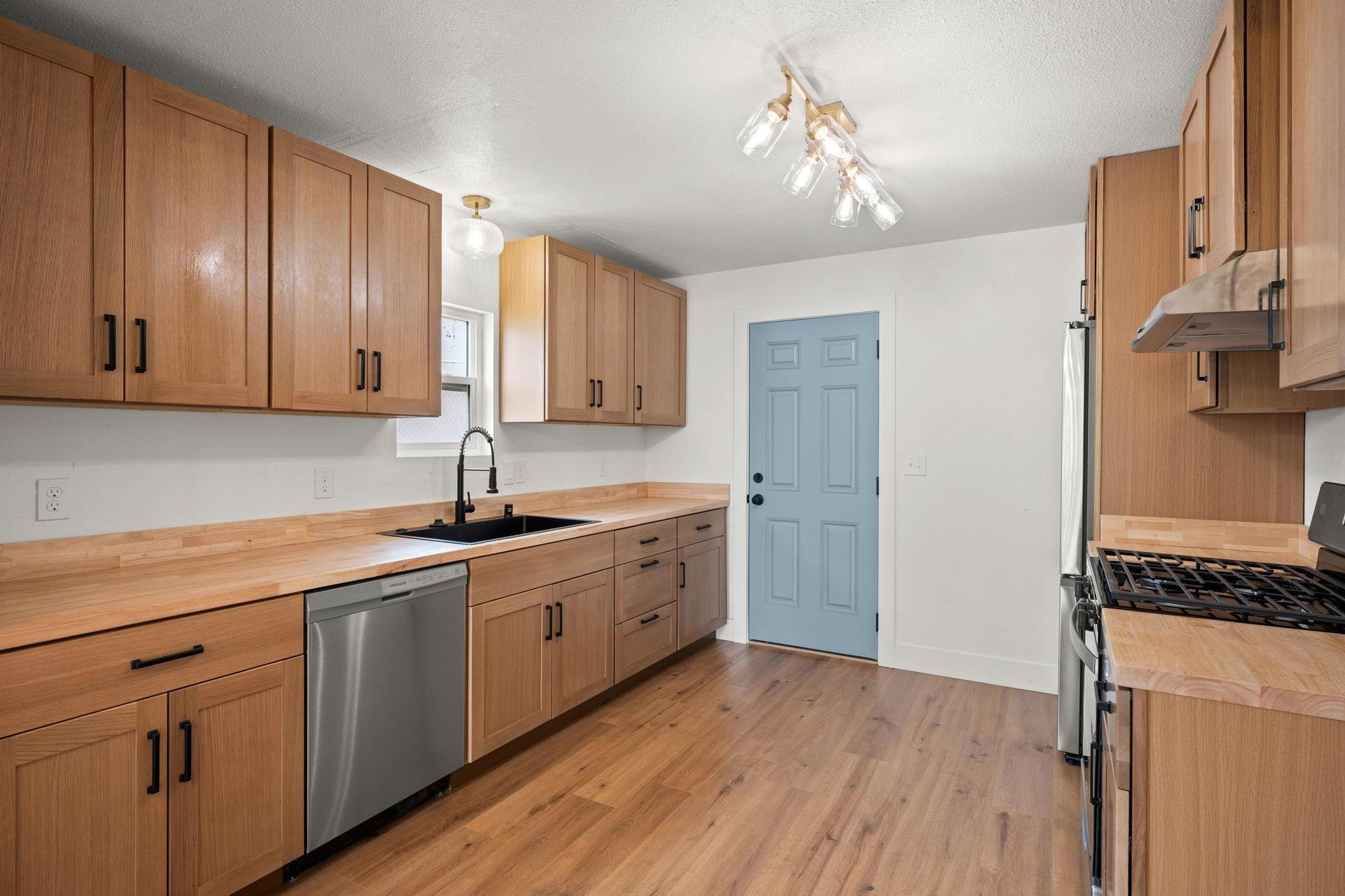 2917 E Liberty Ave - Photo 11