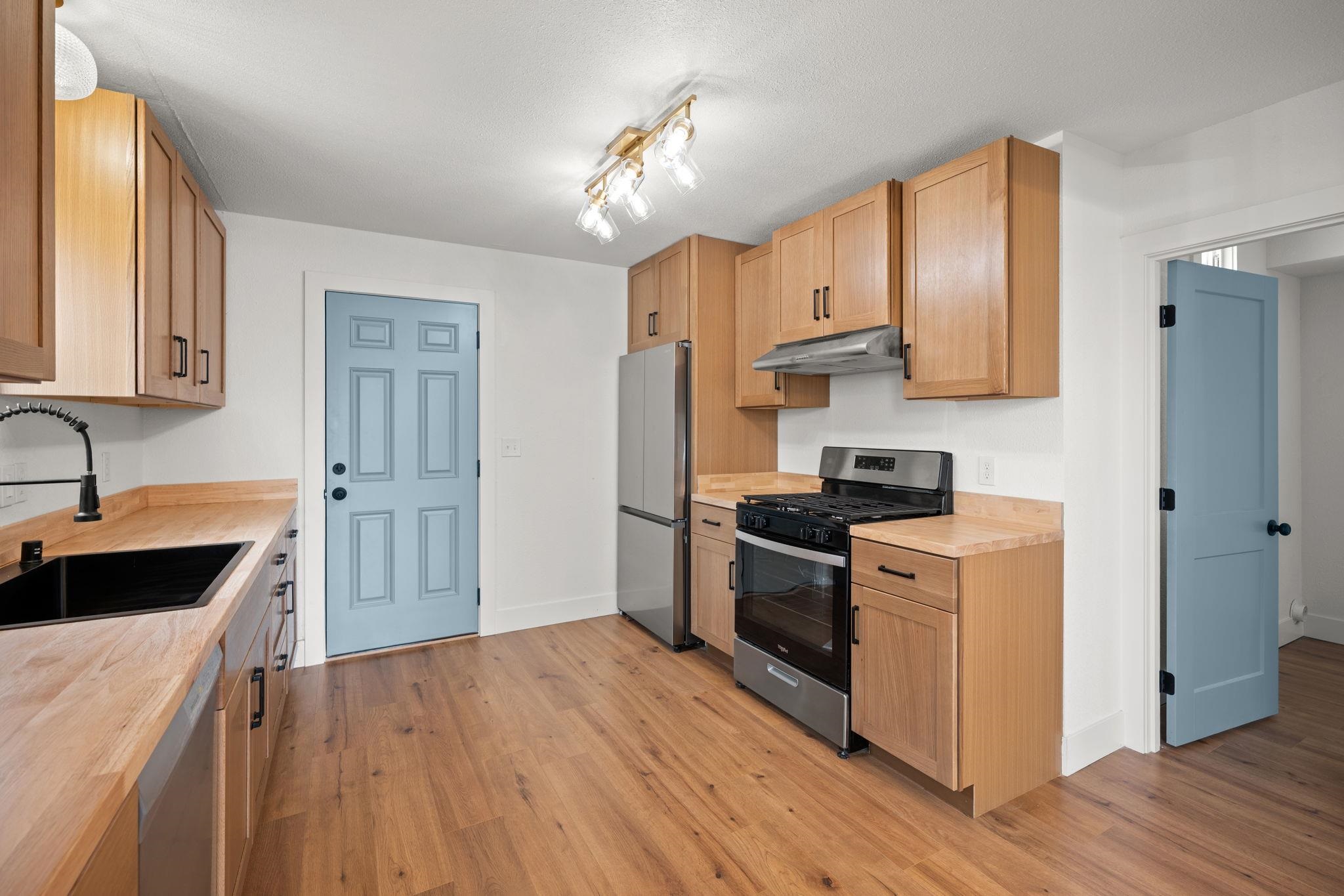 2917 E Liberty Ave - Photo 13