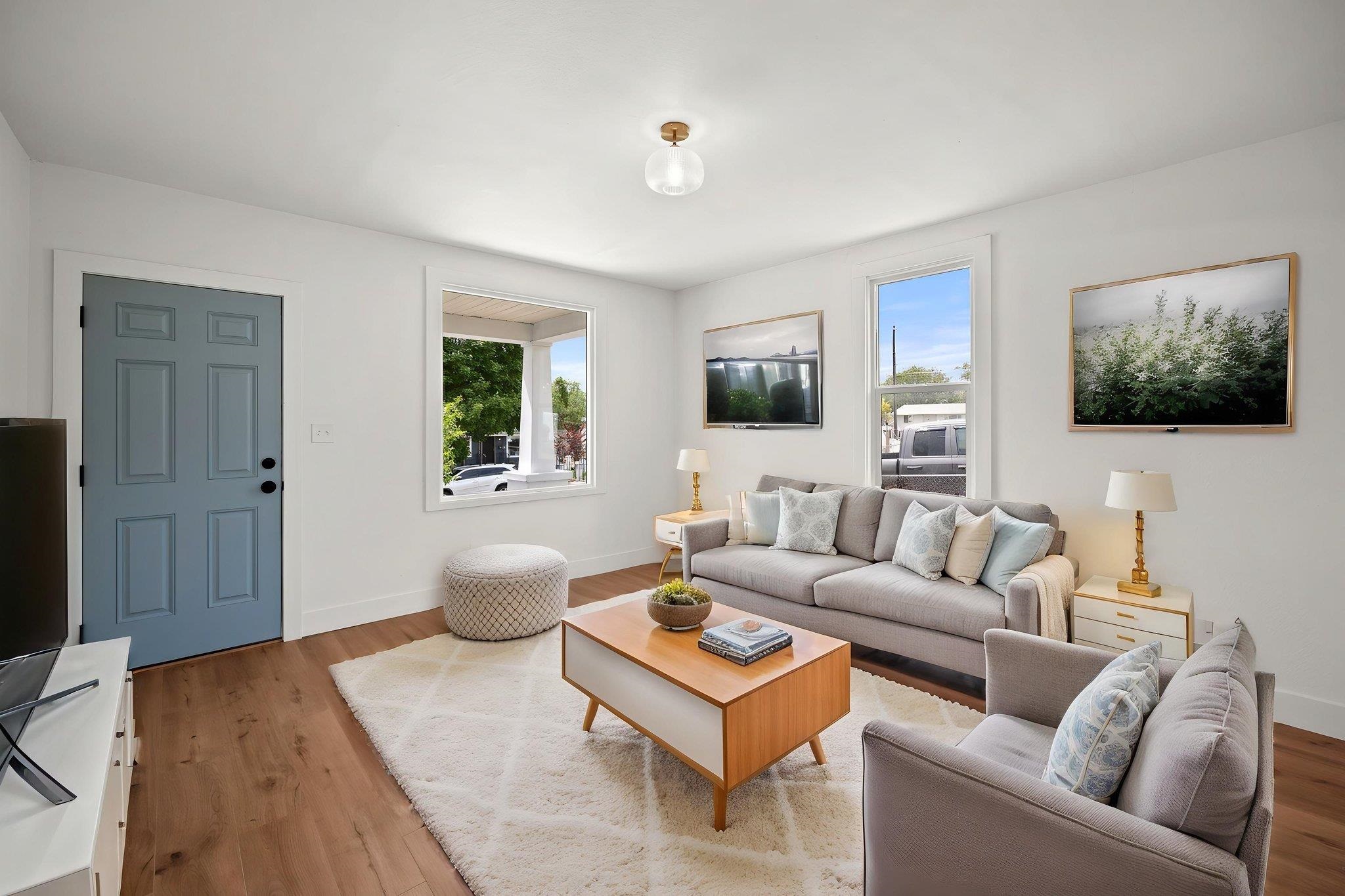 2917 E Liberty Ave - Photo 3