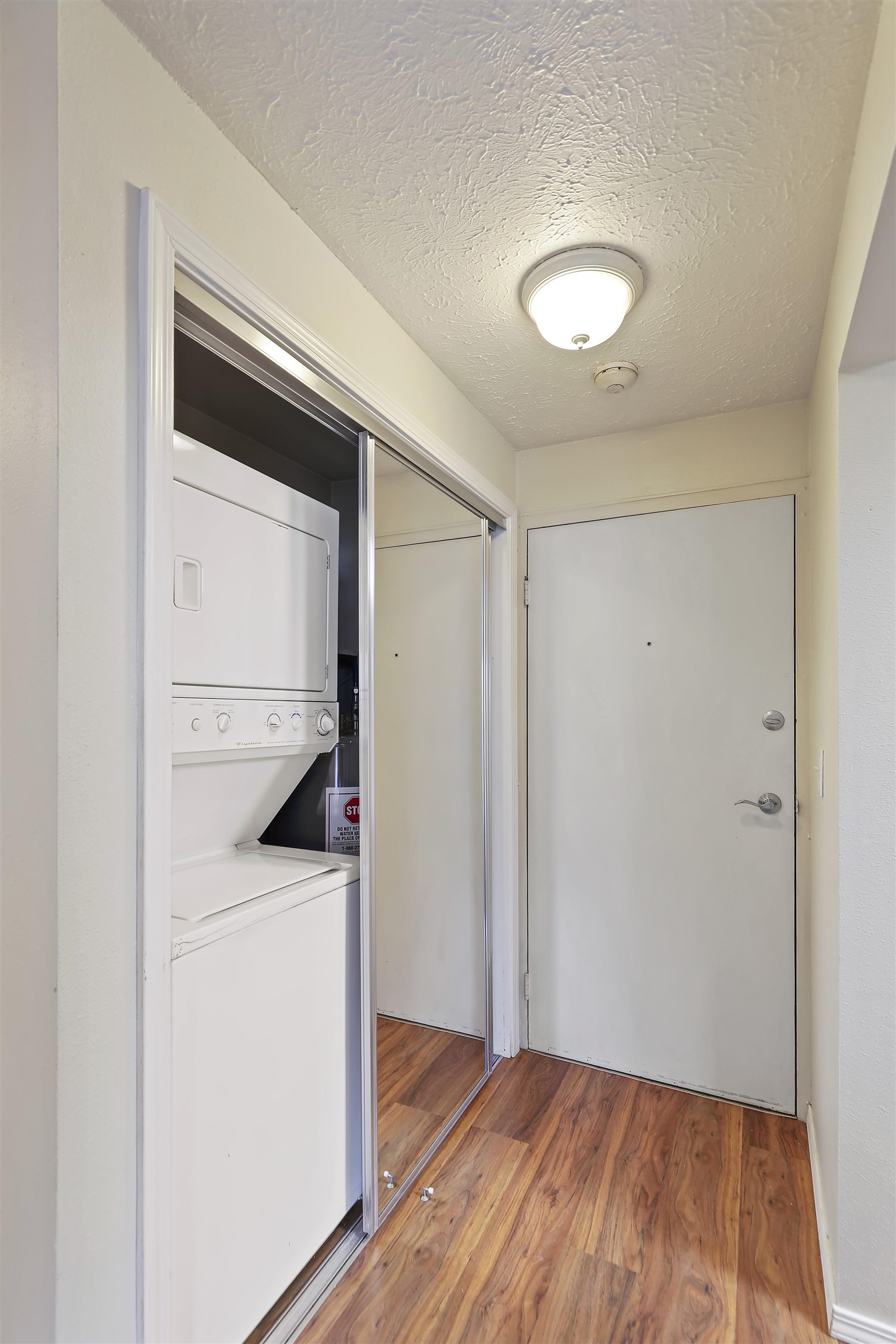 1418 W 6th Ave - Photo 9